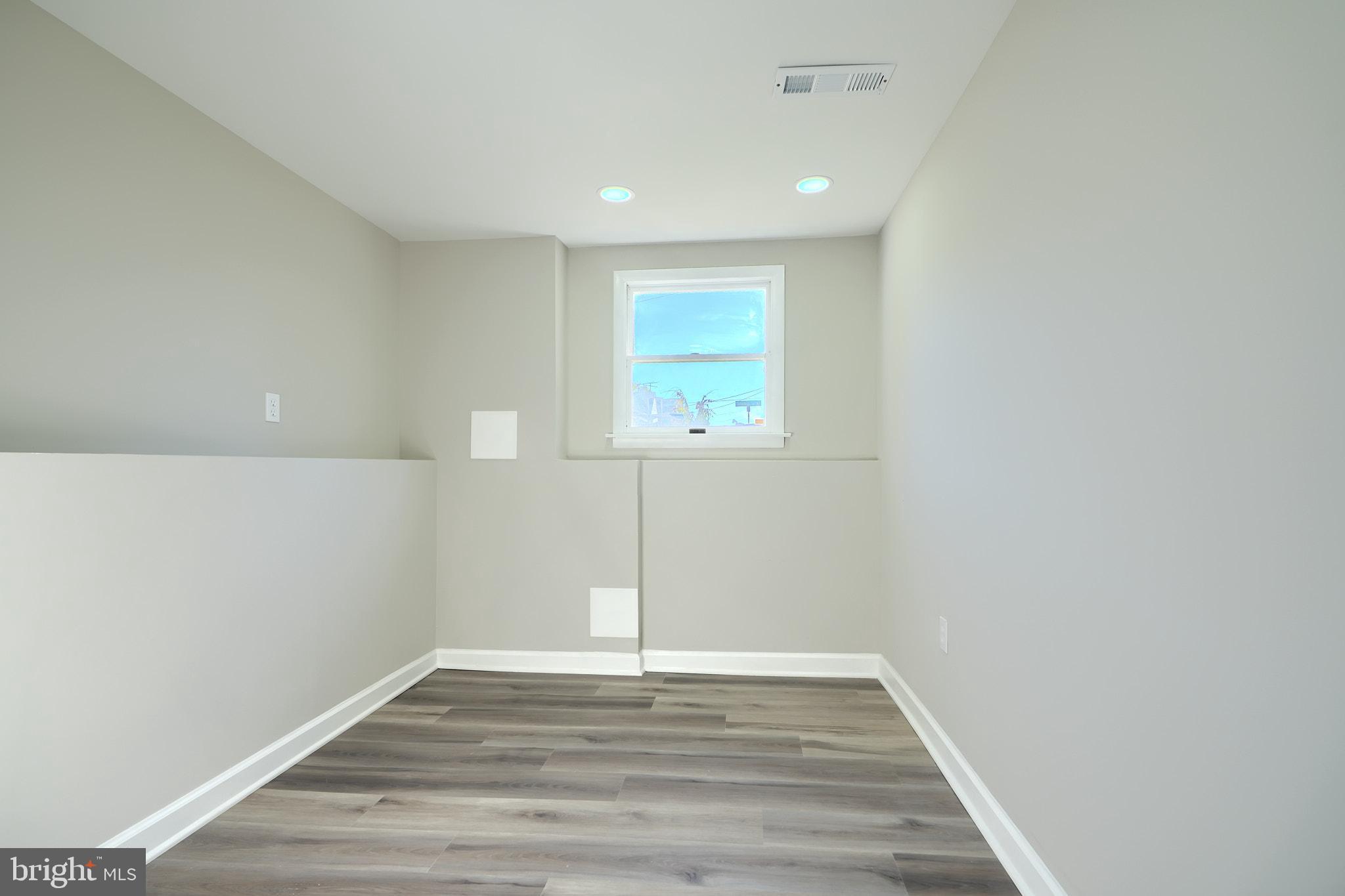 DUNDALK FARMS - Residential
