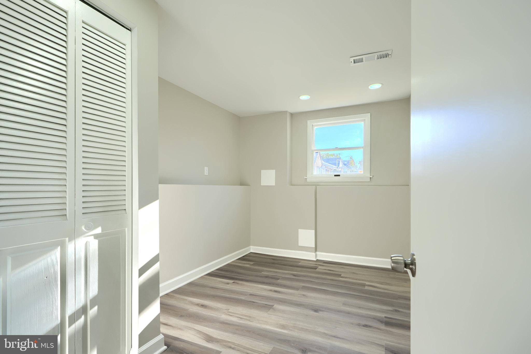 DUNDALK FARMS - Residential