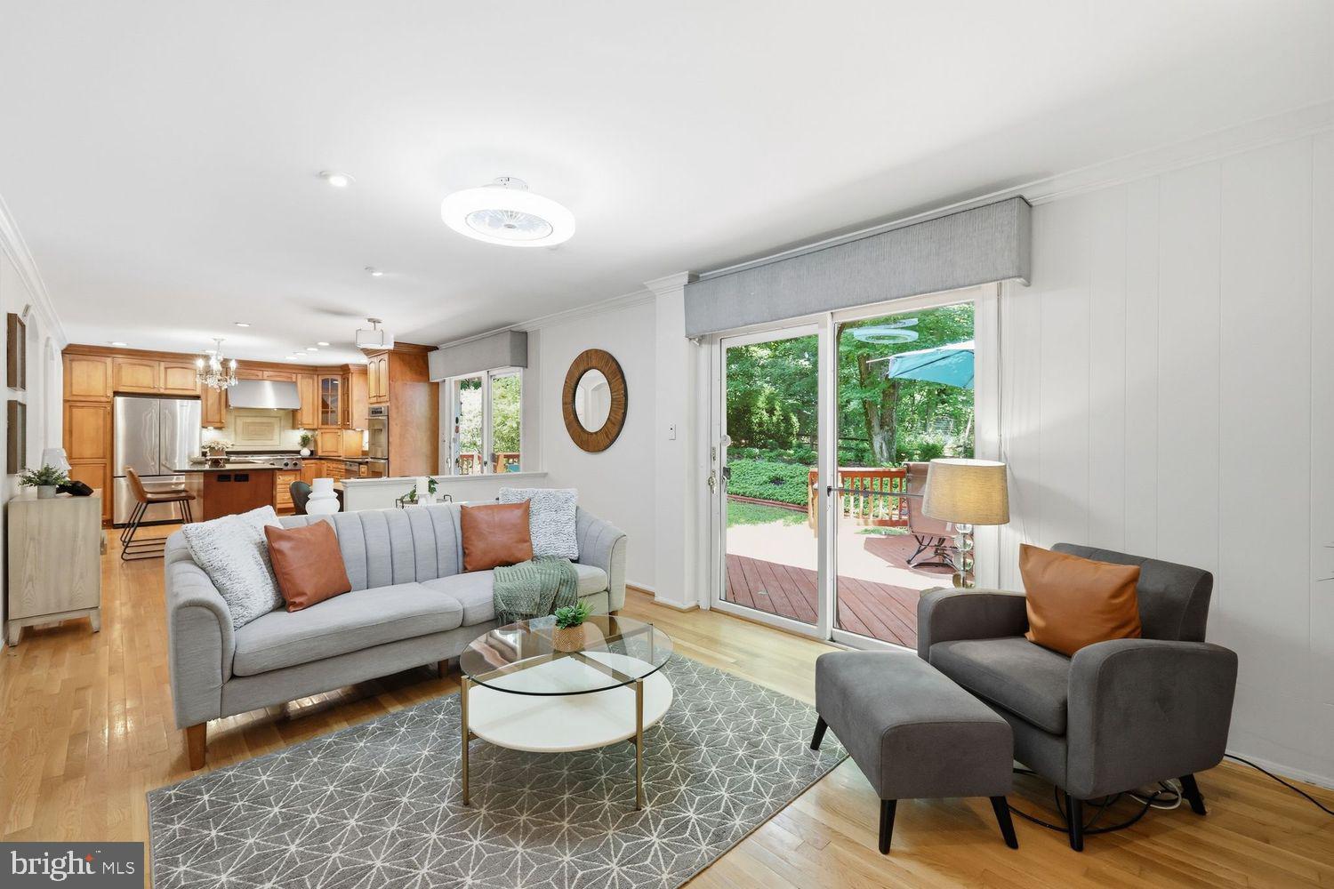 GLENFIELD MANOR - Residential