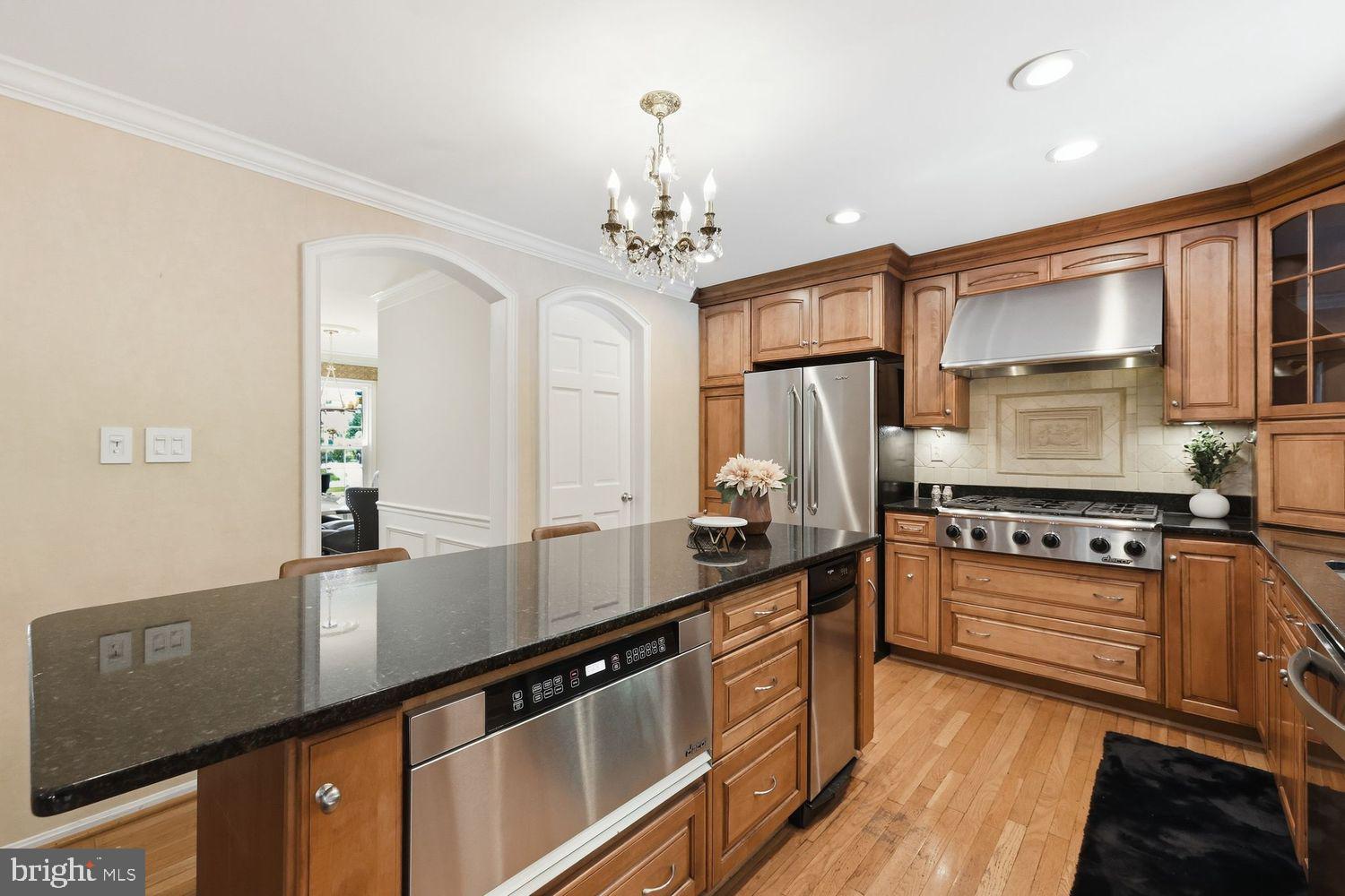 GLENFIELD MANOR - Residential