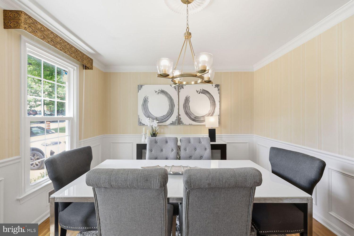 GLENFIELD MANOR - Residential