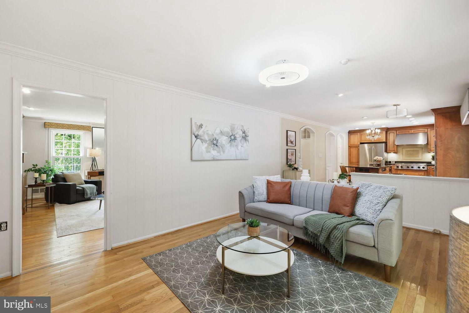 GLENFIELD MANOR - Residential