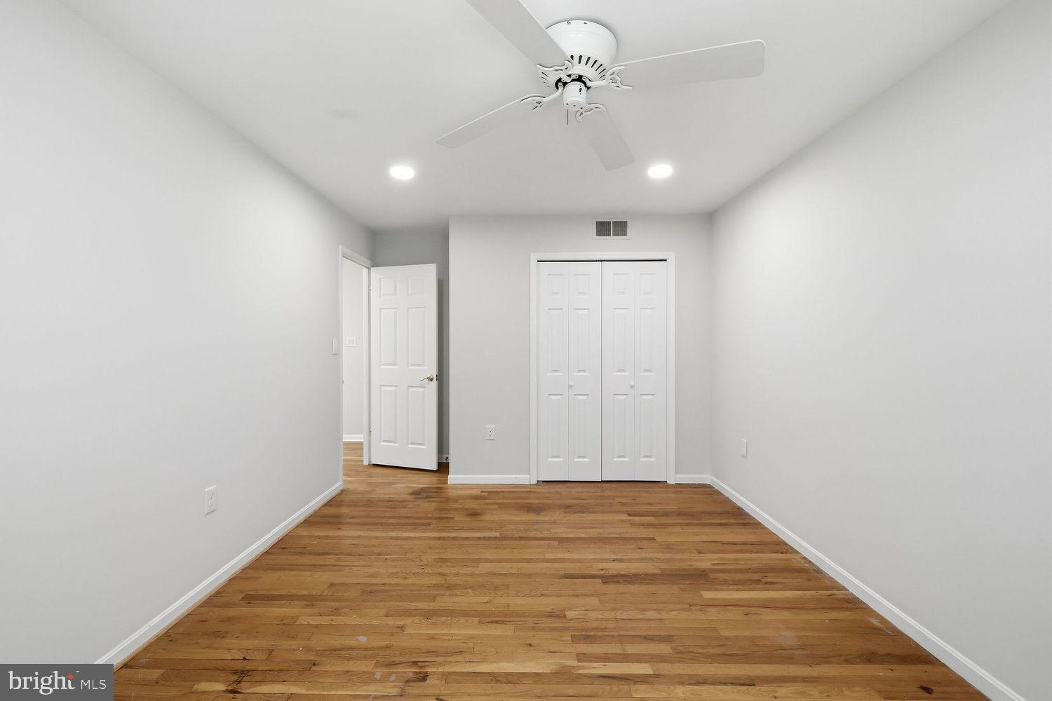 GLENFIELD MANOR - Residential