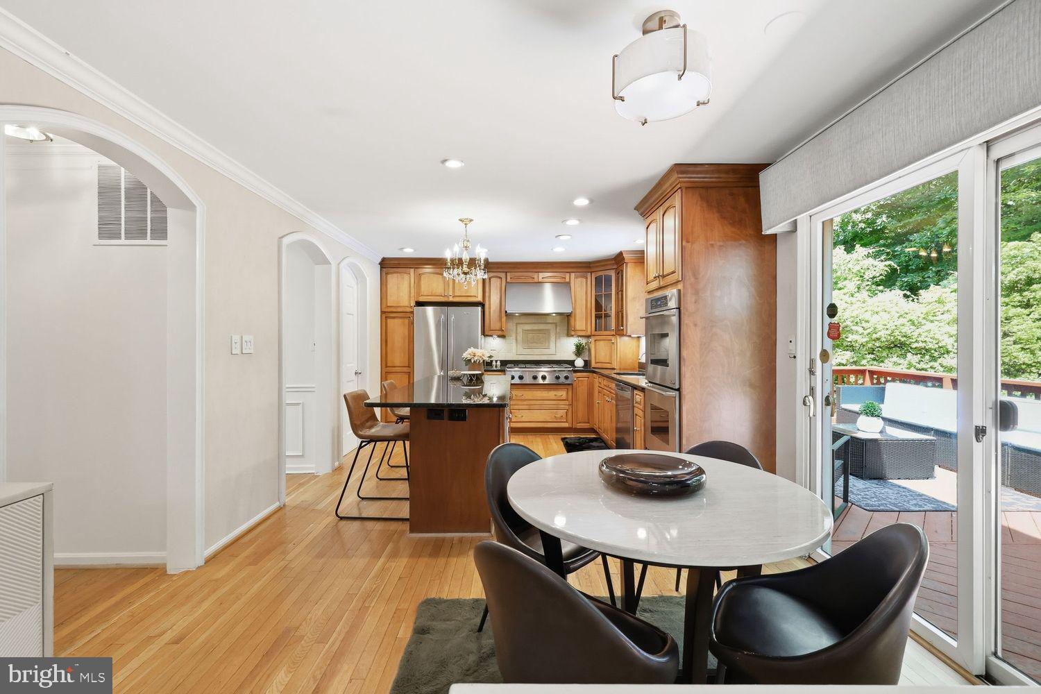 GLENFIELD MANOR - Residential