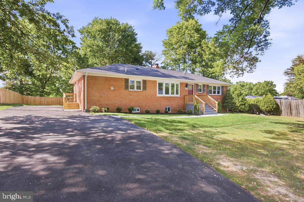 COOLRIDGE ACRES - Residential