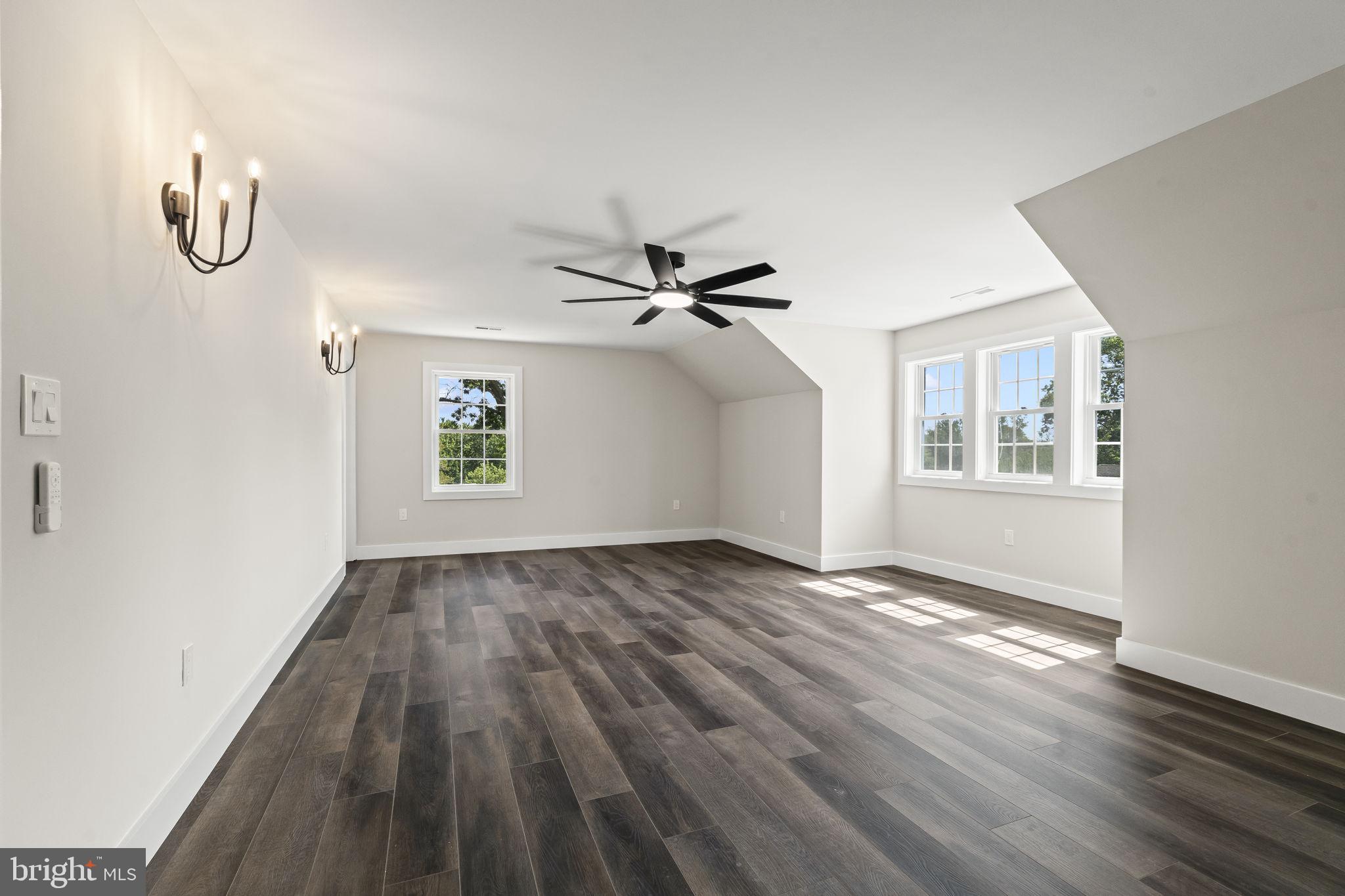 KING OF PRUSSIA - Residential