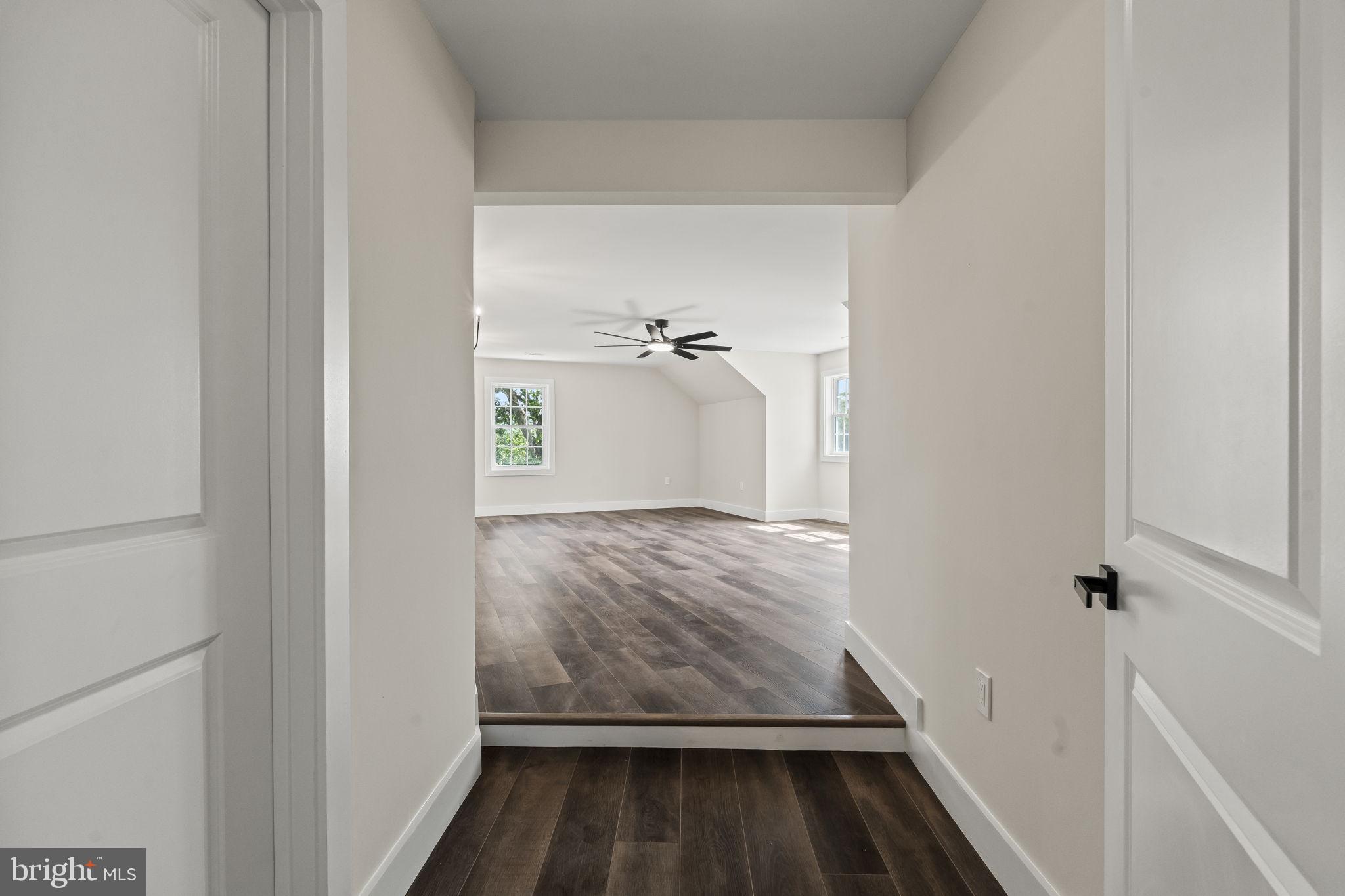 KING OF PRUSSIA - Residential