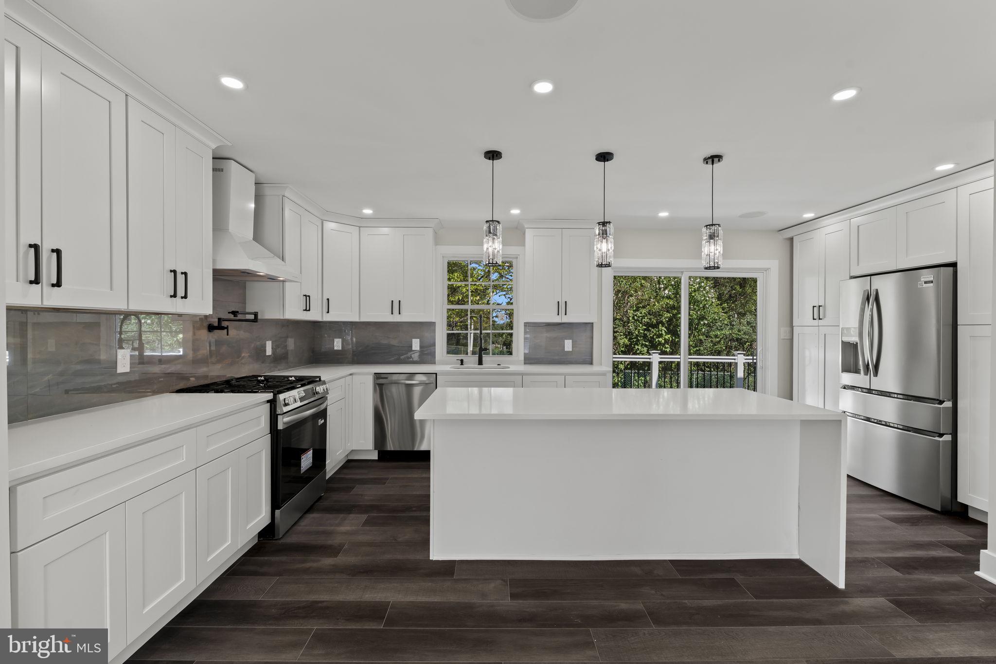 KING OF PRUSSIA - Residential