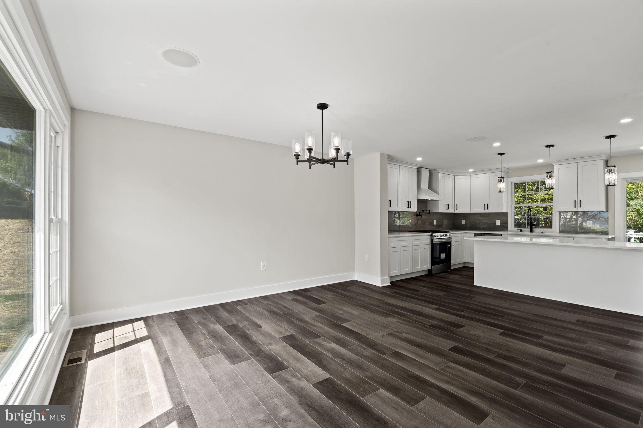 KING OF PRUSSIA - Residential