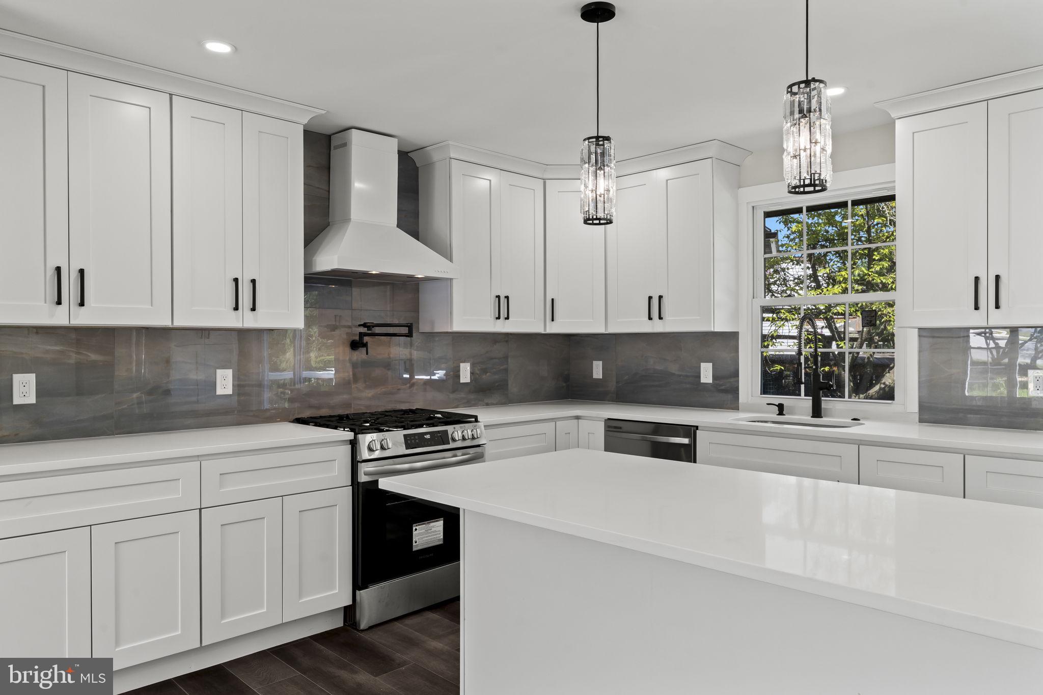 KING OF PRUSSIA - Residential