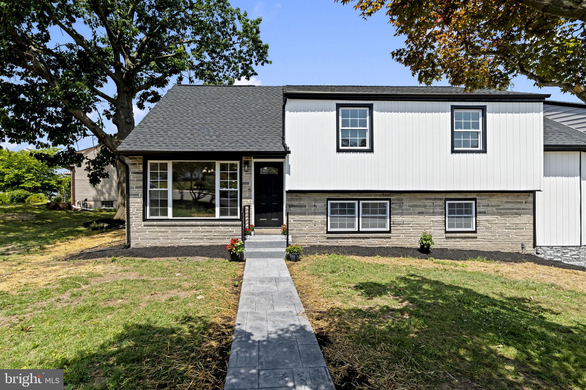 KING OF PRUSSIA - Residential