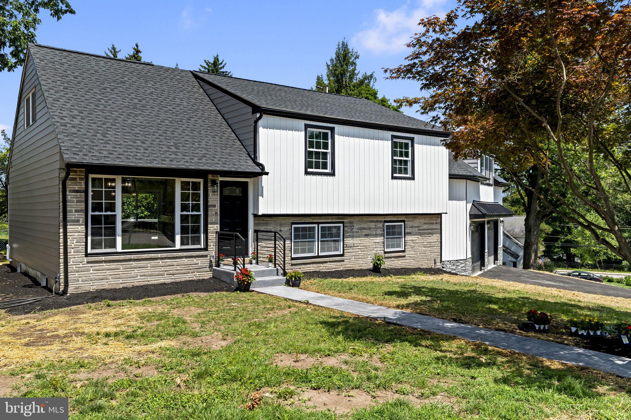 KING OF PRUSSIA - Residential