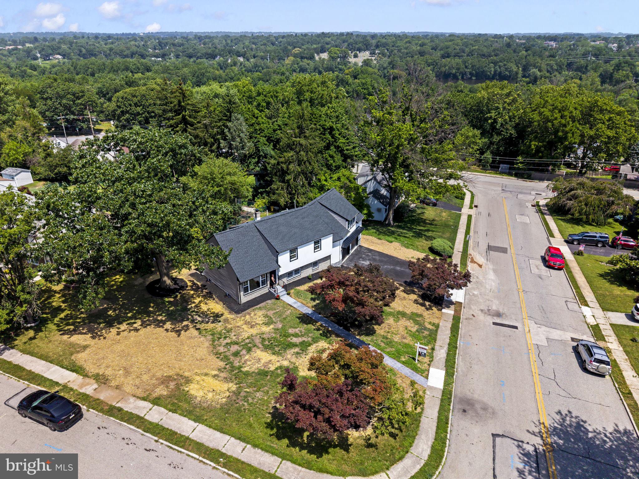 KING OF PRUSSIA - Residential