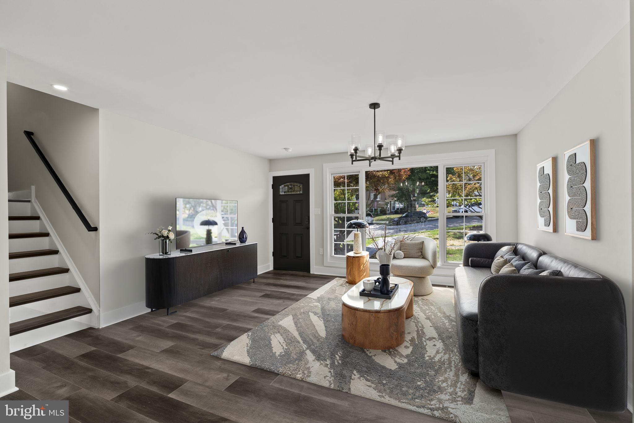 KING OF PRUSSIA - Residential