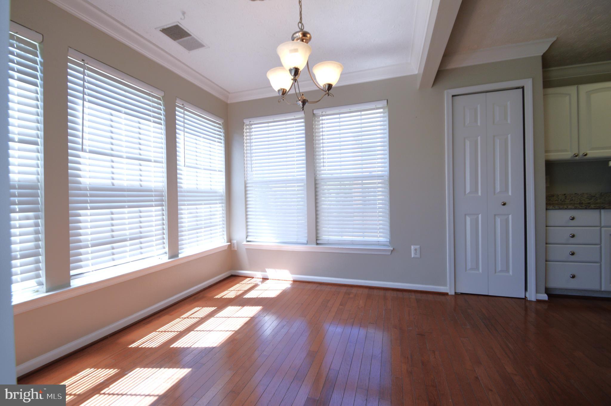 PINEY ORCHARD - Residential