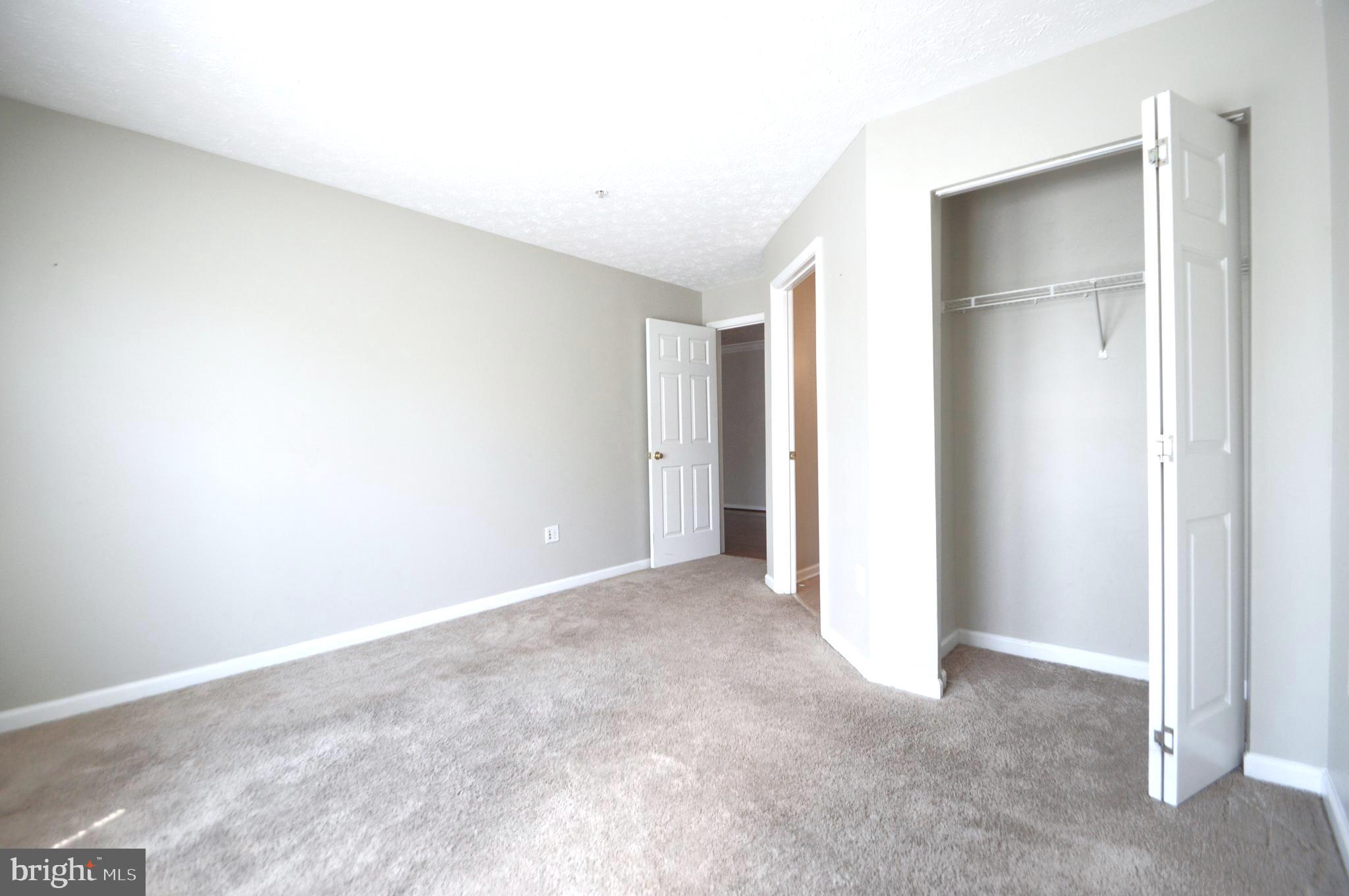 PINEY ORCHARD - Residential