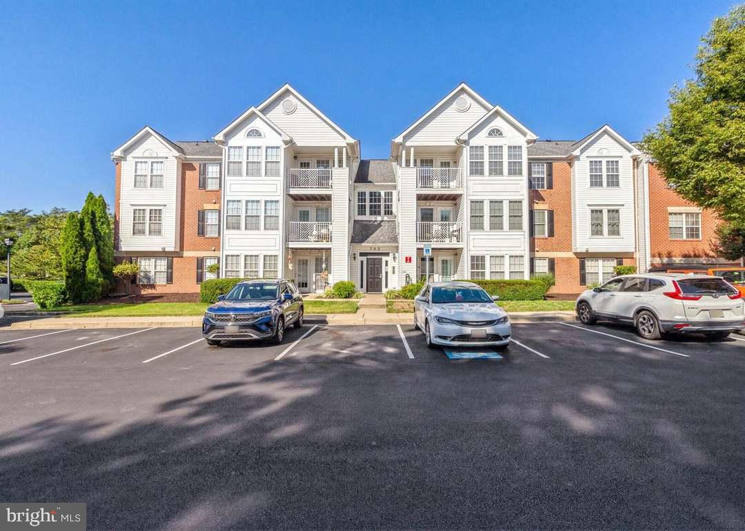 PINEY ORCHARD - Residential
