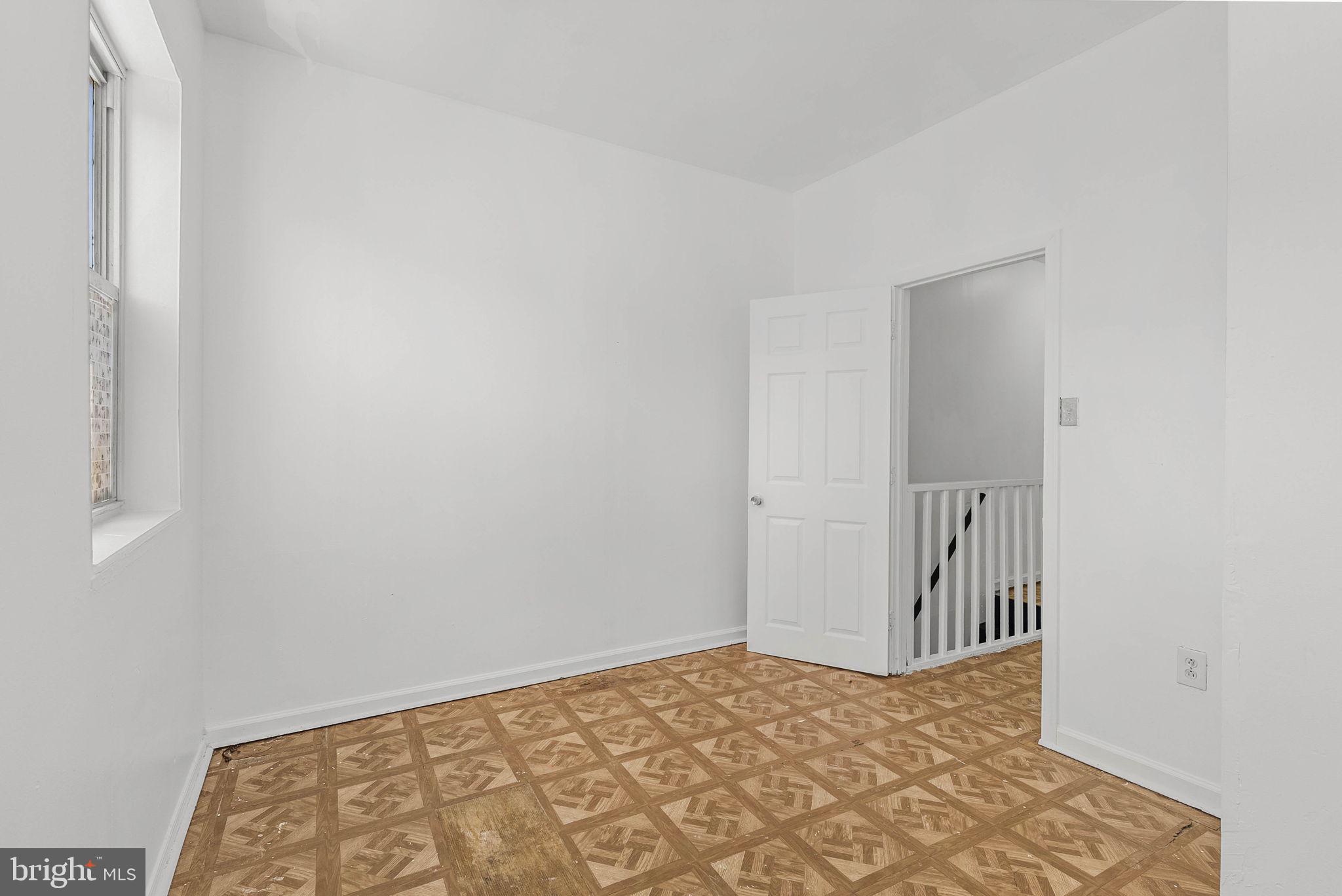 LOGAN - Residential
