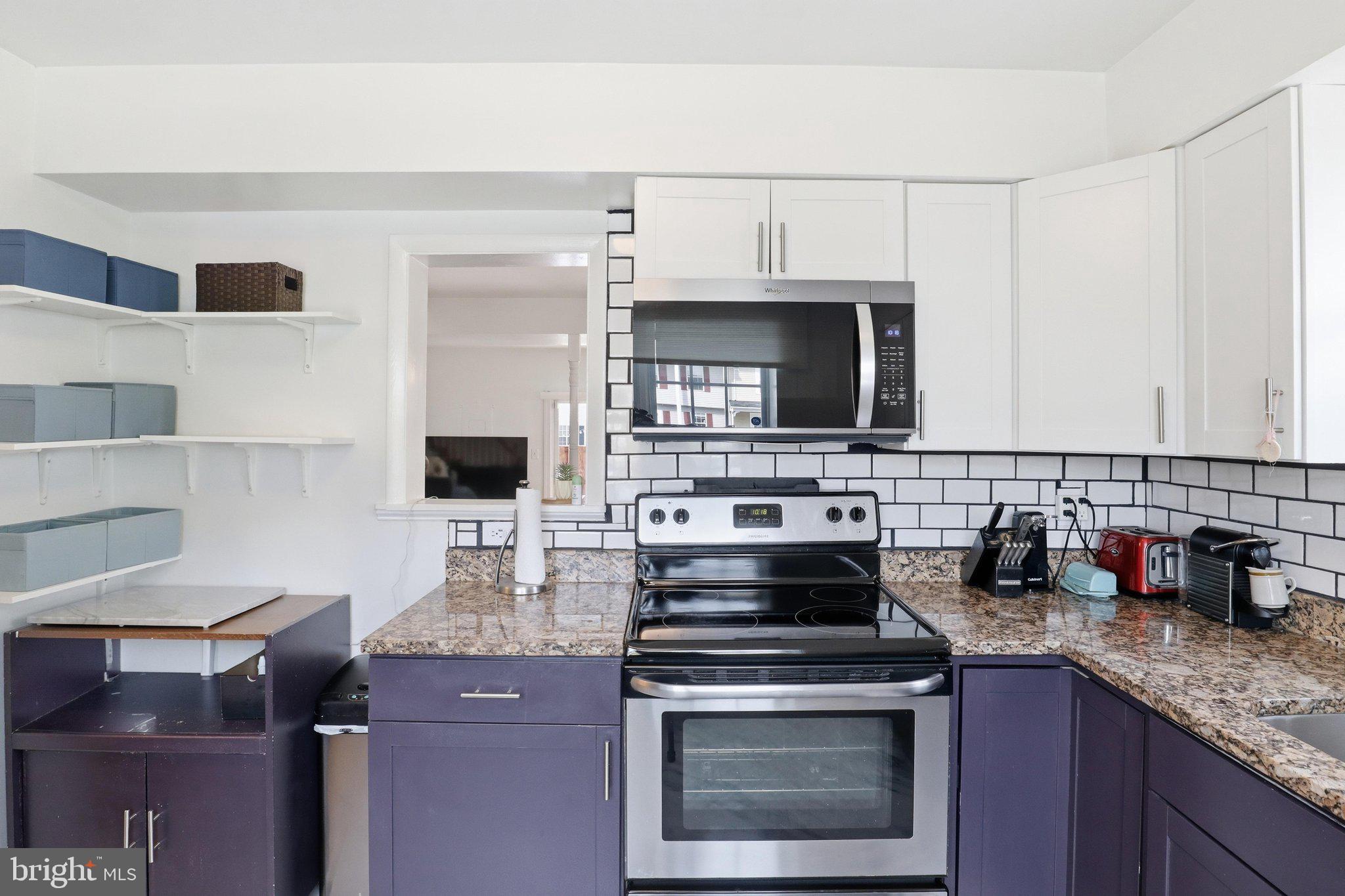 WILLIAMSTOWN - Residential