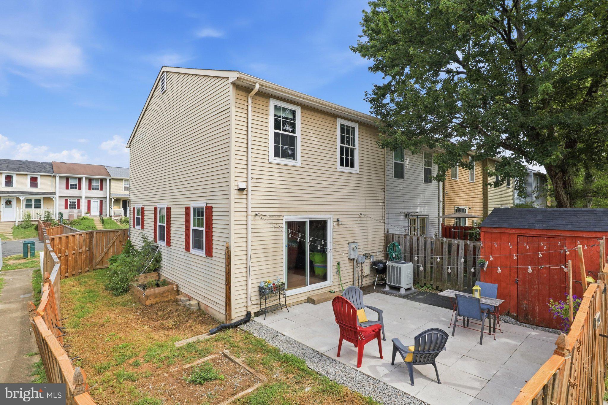 WILLIAMSTOWN - Residential