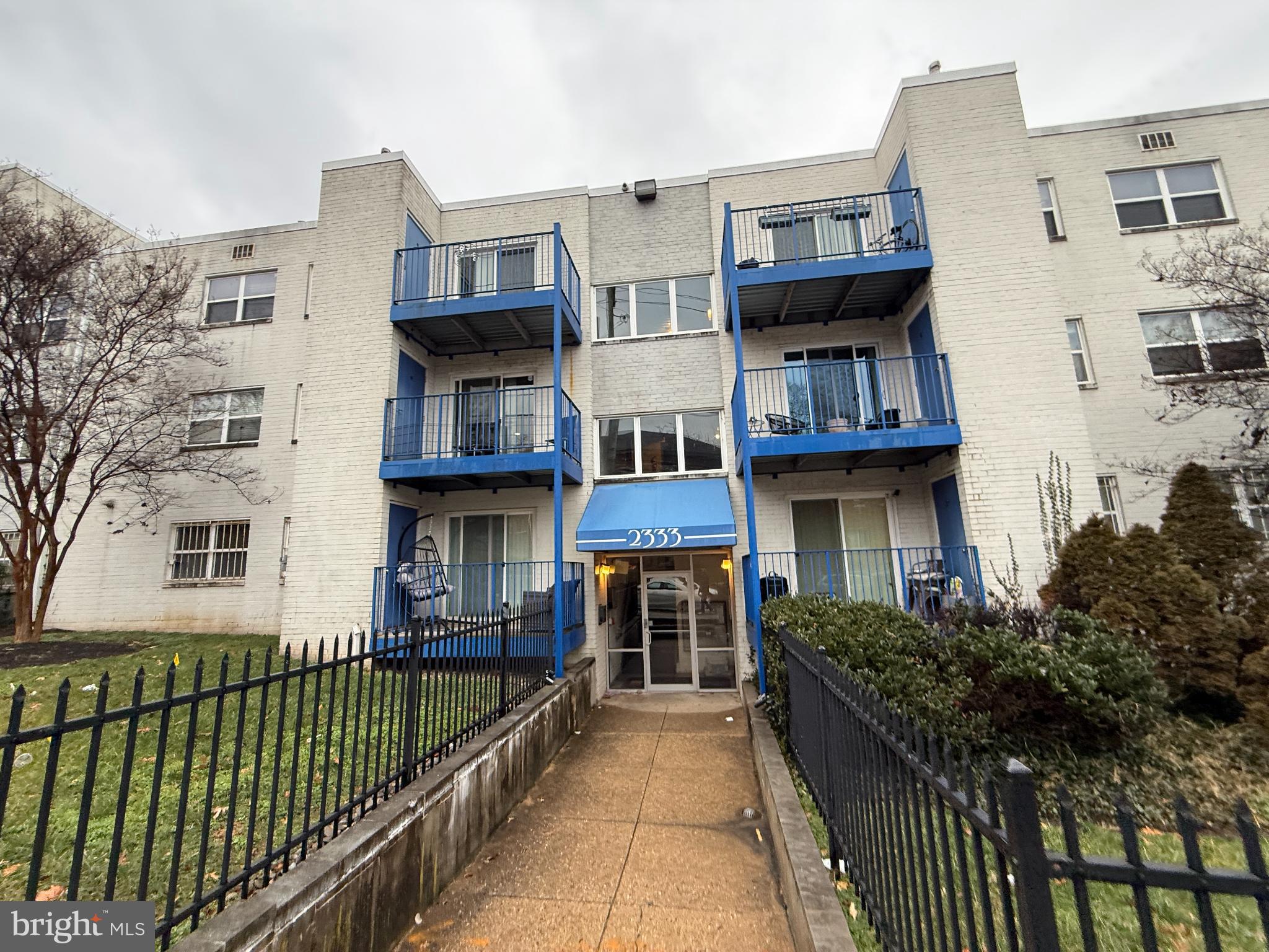 No Offers can be submitted for seller review until 2/7/26. 
 **Some images in this listing have been virtually staged and/or digitally altered. **
Spacious 2-bedroom, 1 full bathroom condominium offering approximately 810 square feet, located in the Fairway/16th Street SE corridor. The unit is in fair to average condition and presents a solid opportunity for an owner-occupant or investor looking to renovate and add value. Functional layout with good room sizes and natural light.

Property is being sold AS IS, WHERE IS, with the seller making no repairs. Buyer to independently verify all information, including but not limited to taxes, condo fees, square footage, and any association matters. Property may not qualify for conventional or government-backed financing due to condominium delinquency ratios so the seller prefers cash, hardmoney or portfolio loan.