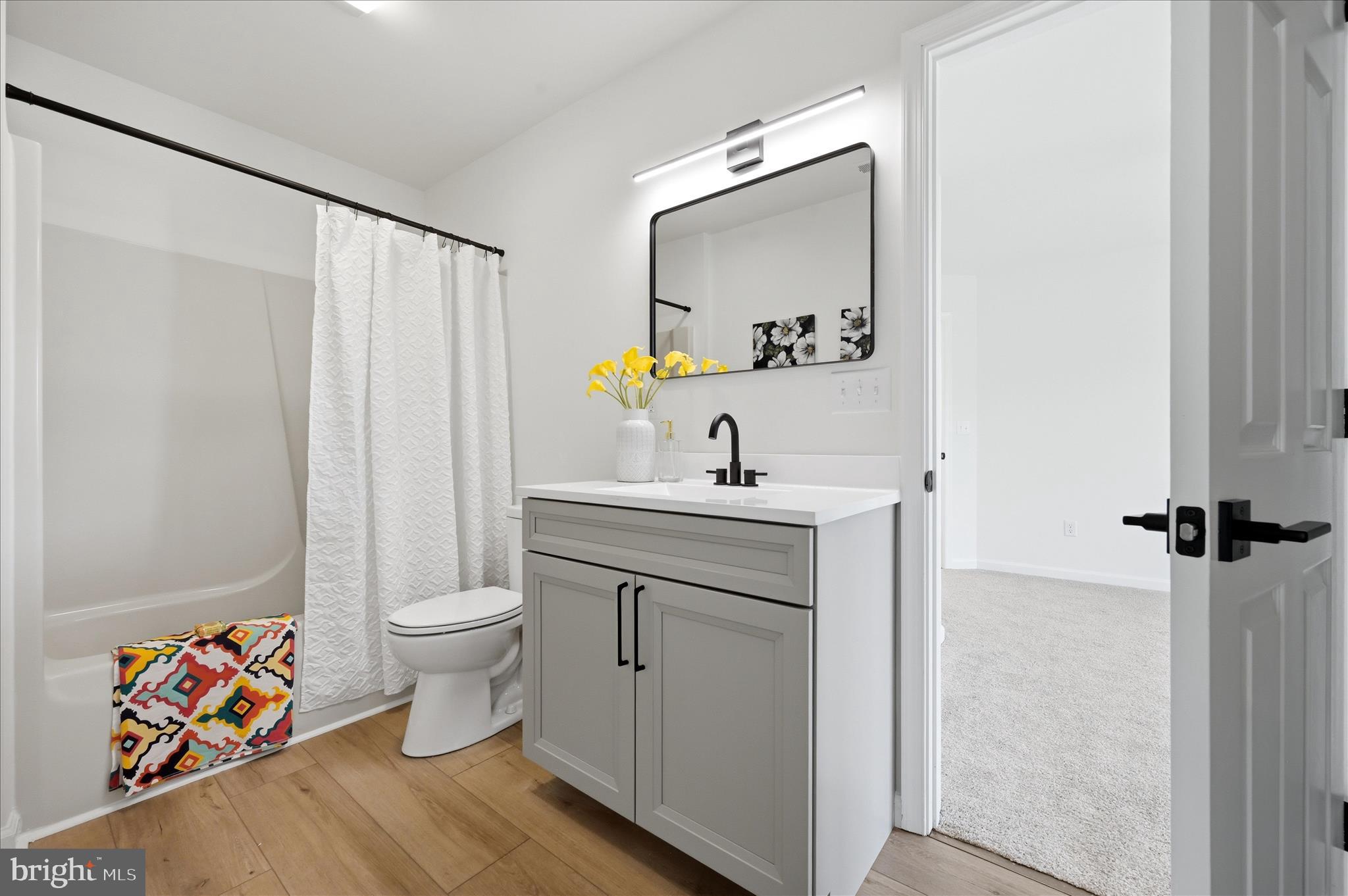 EASTLAND - Residential