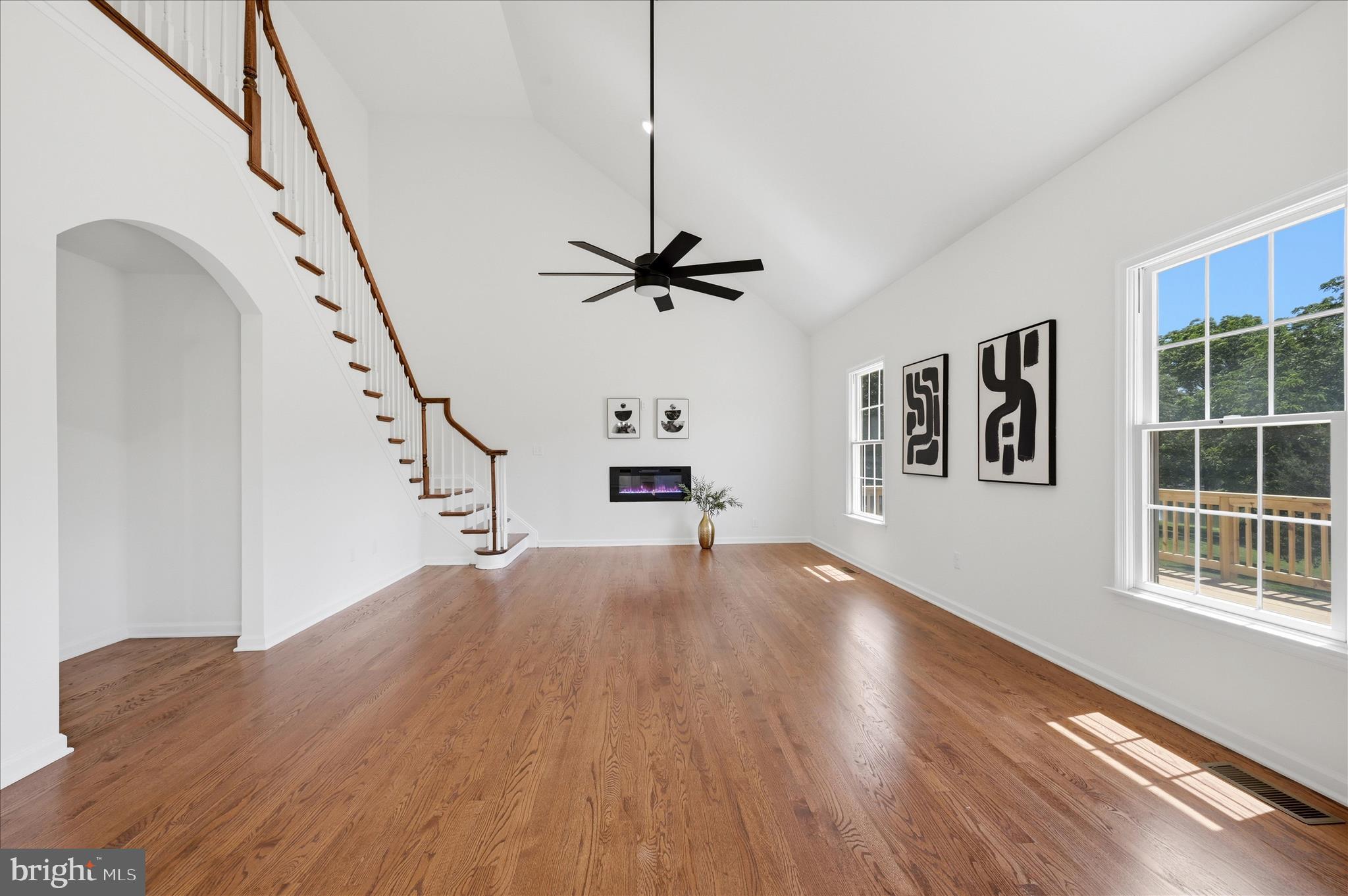 EASTLAND - Residential