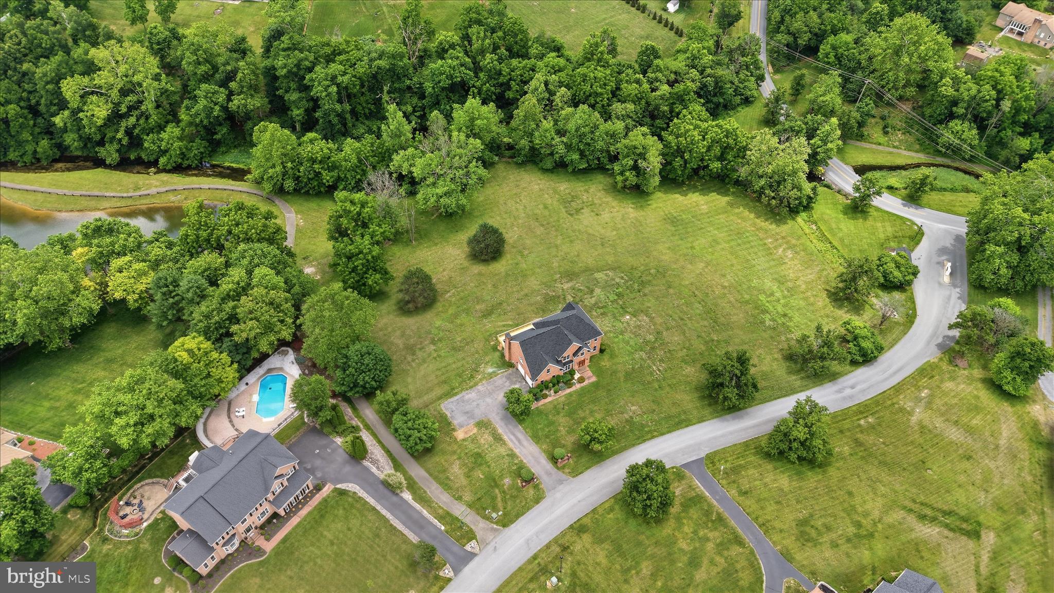EASTLAND - Residential