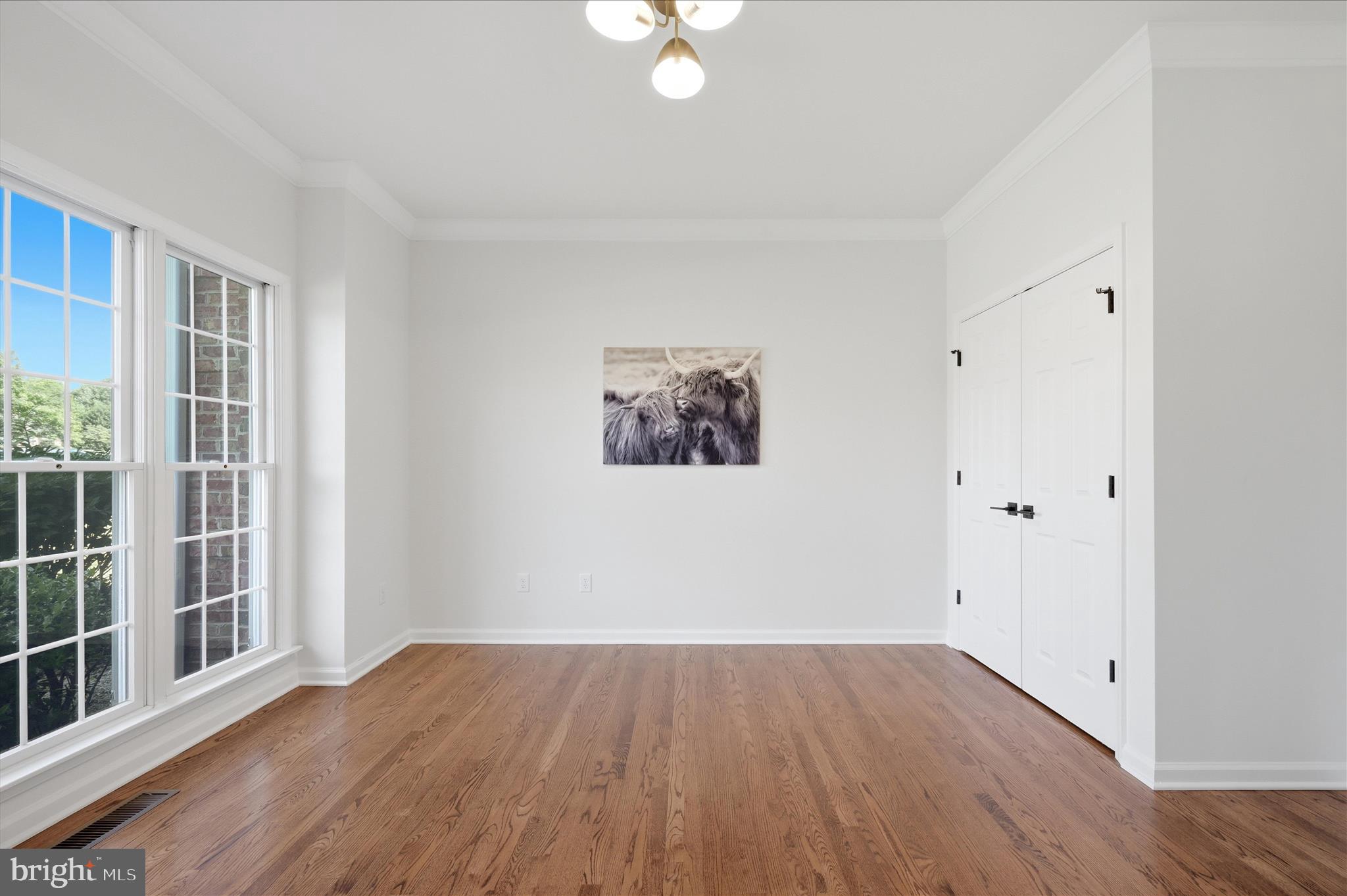 EASTLAND - Residential