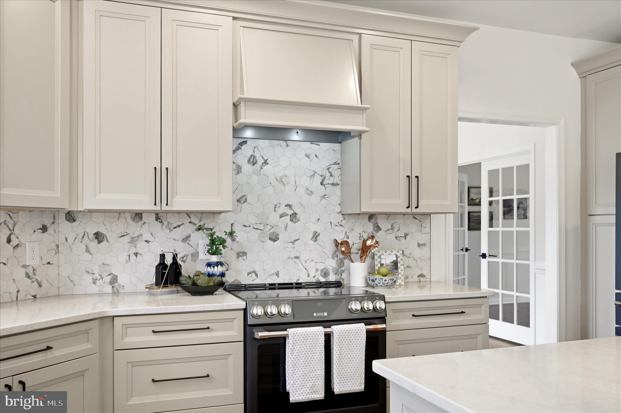 EASTLAND - Residential