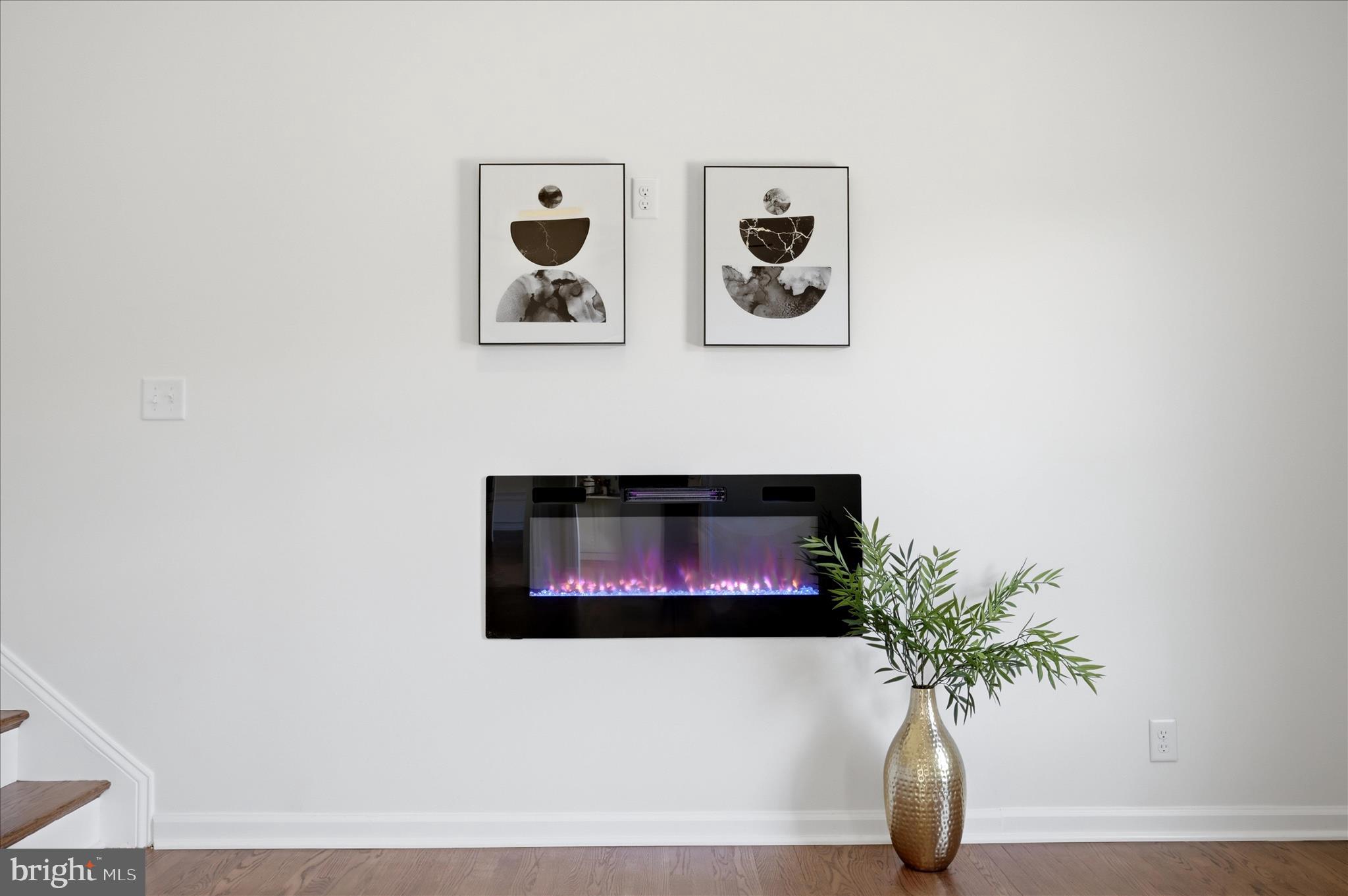 EASTLAND - Residential