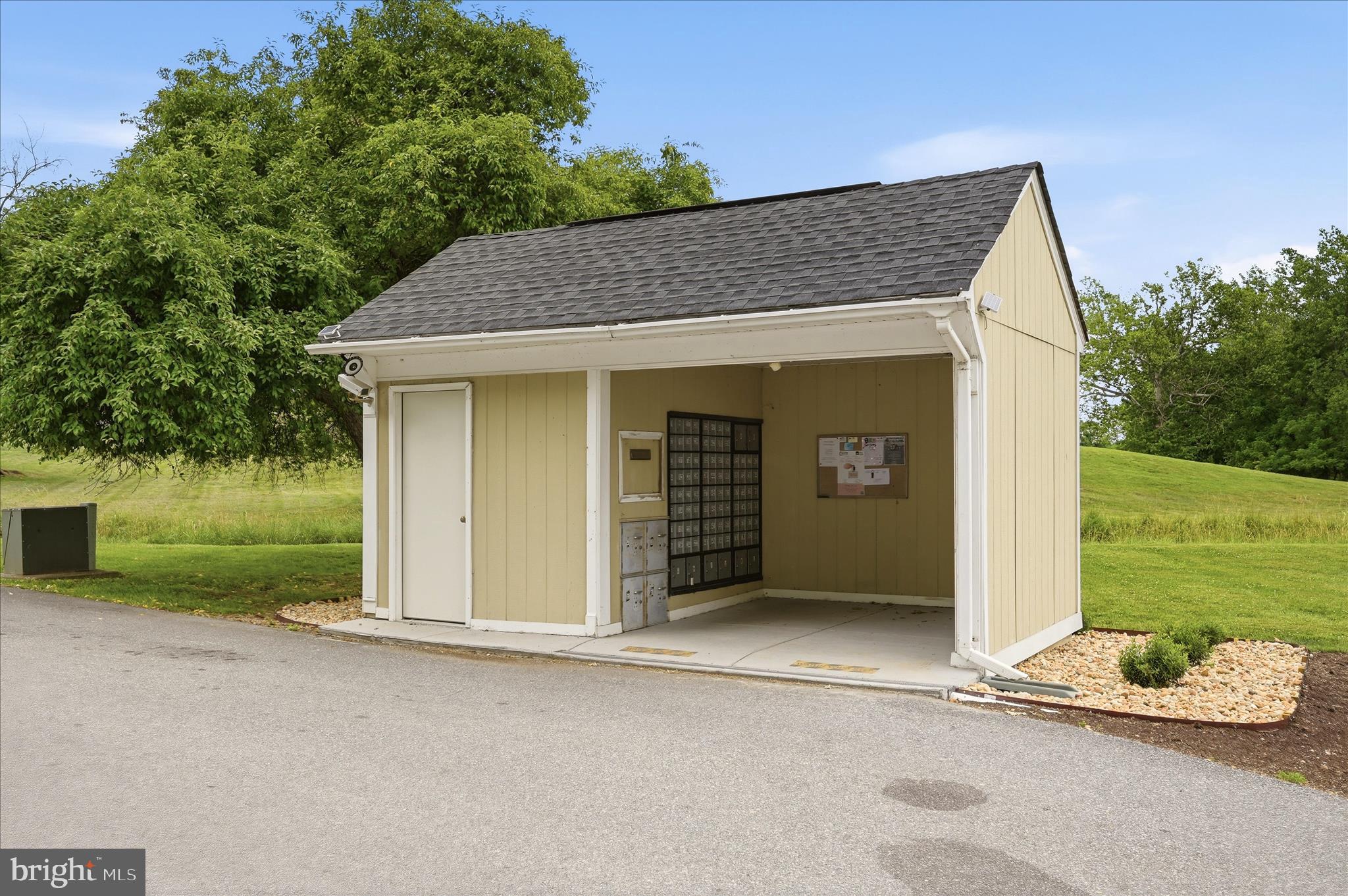 EASTLAND - Residential