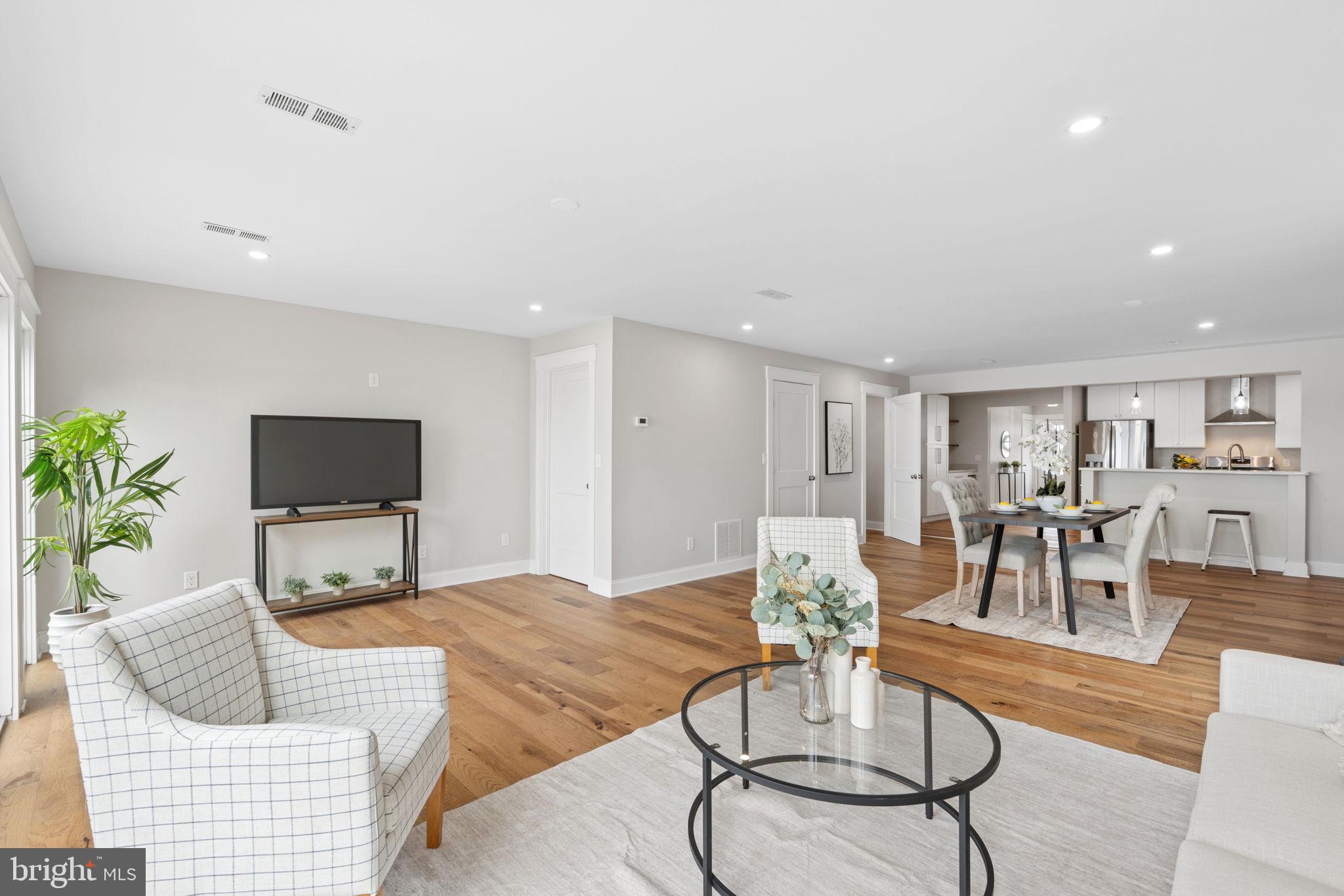 ST CLEMENTS WOOD - Residential