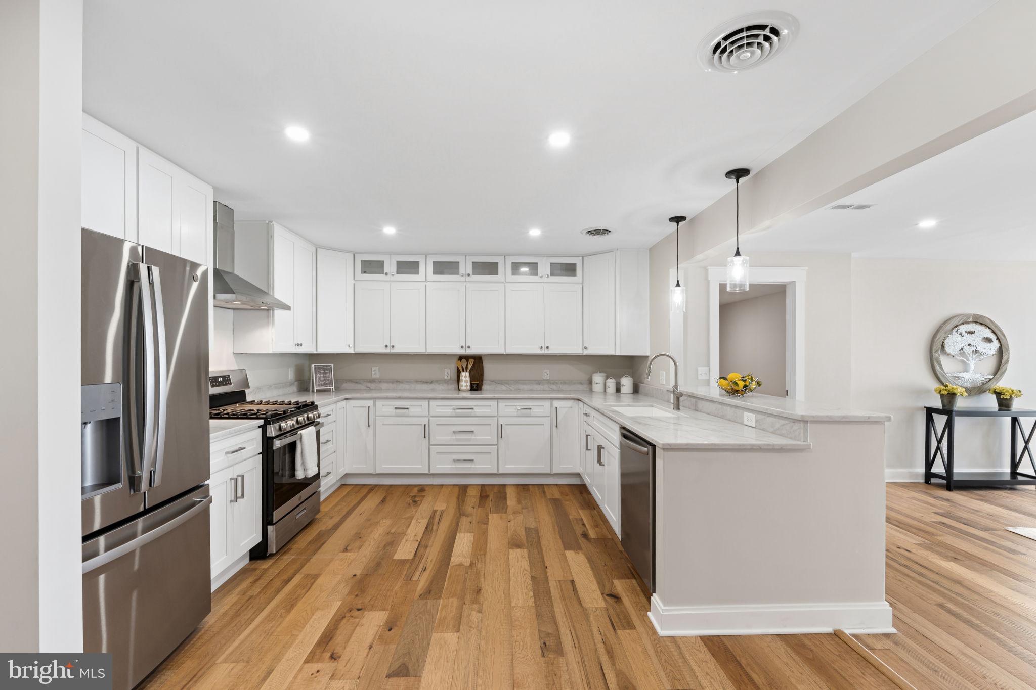 ST CLEMENTS WOOD - Residential