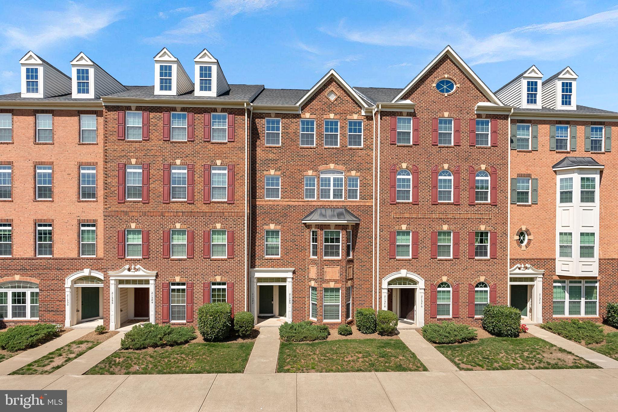 Enjoy this charming townhome-style condo nestled in the heart of Ashburn. This home offers a comfortable and functional layout with 3 bedrooms and 2.5 baths, providing ample space for relaxing or entertaining. The main level features an open floor plan that seamlessly connects the living, dining, and kitchen areas, with large windows allowing for plenty of natural light. Upstairs includes a spacious primary suite with an en-suite bathroom and generous closet space, along with two additional bedrooms perfect for guests or a home office. Located in a desirable Morley Corner,  close to shopping, dining, parks, and schools, this home also offers easy access to major highways, public transportation including the Silver Line Metro, and Dulles Airport.