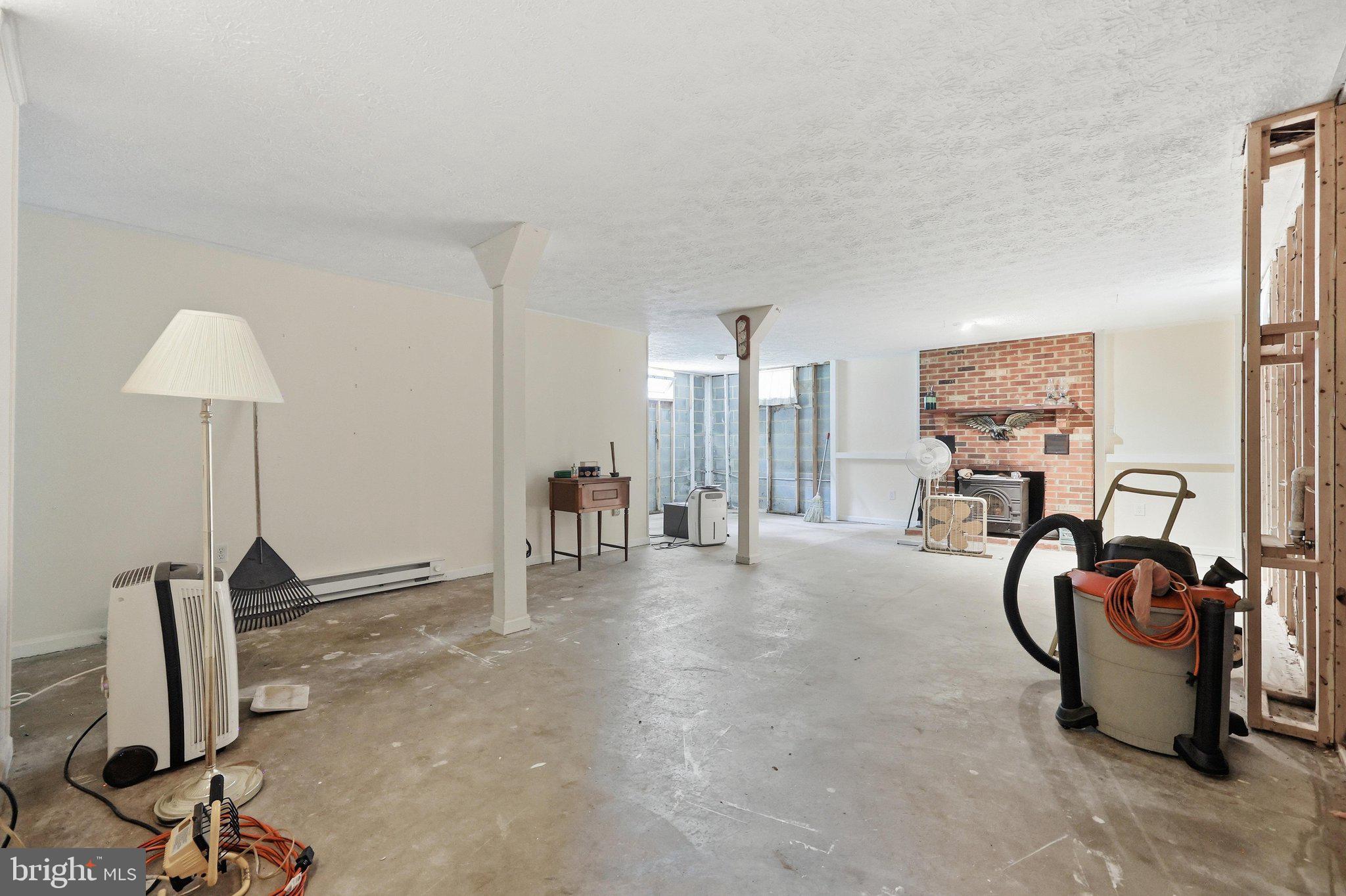 MOLESWORTH HILLS - Residential
