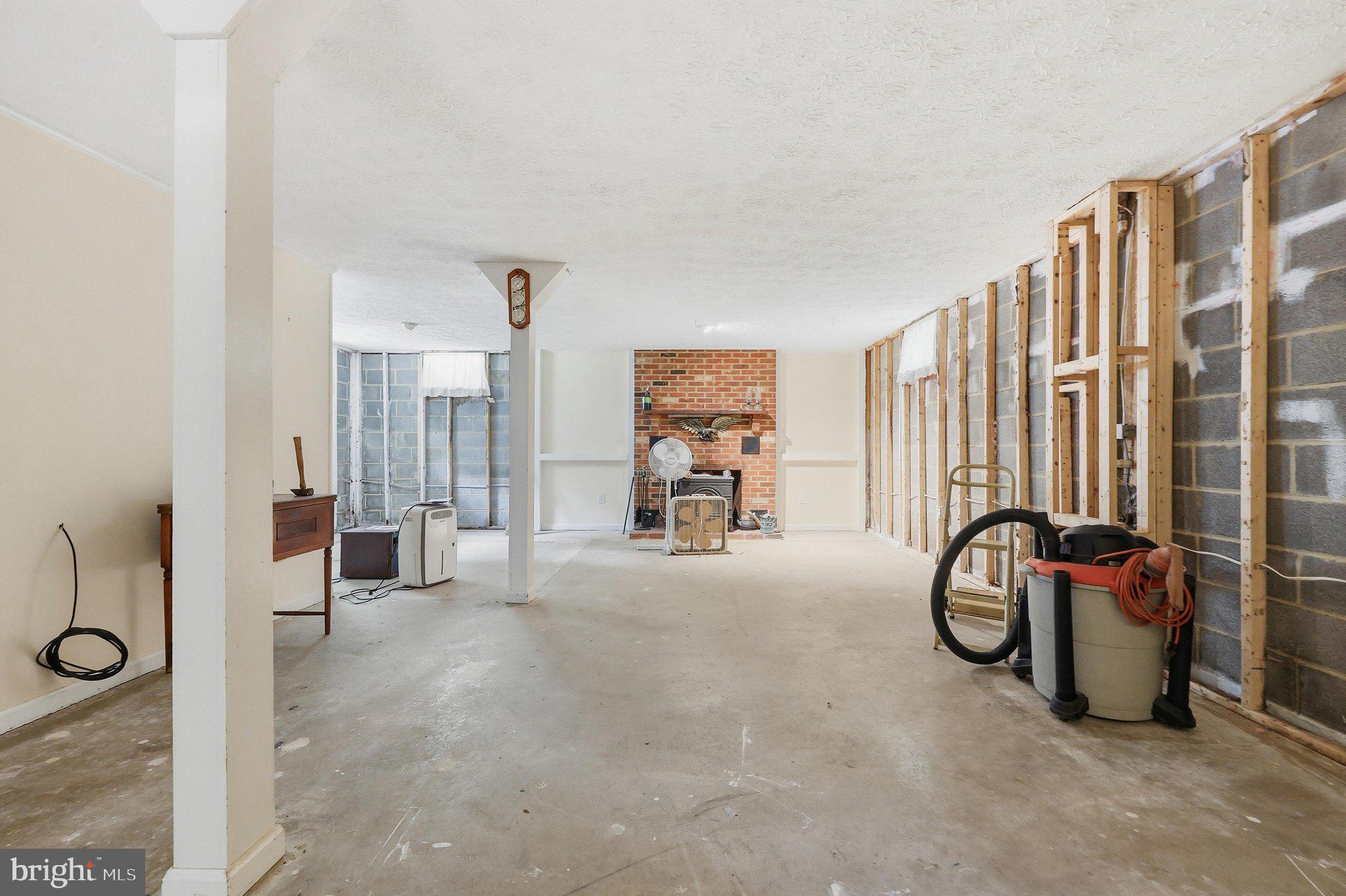MOLESWORTH HILLS - Residential