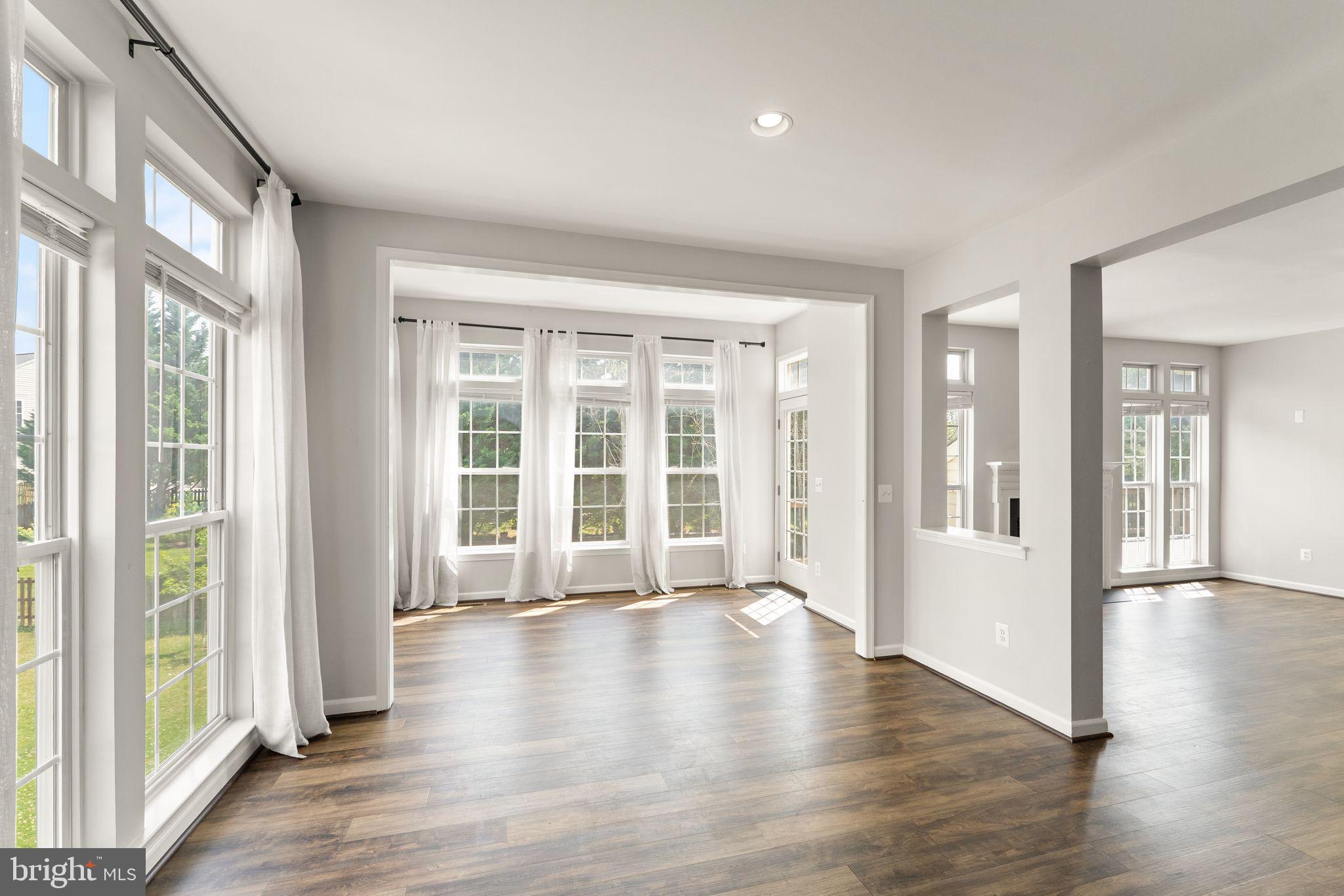 NEW TOWN MEADOWS - Residential