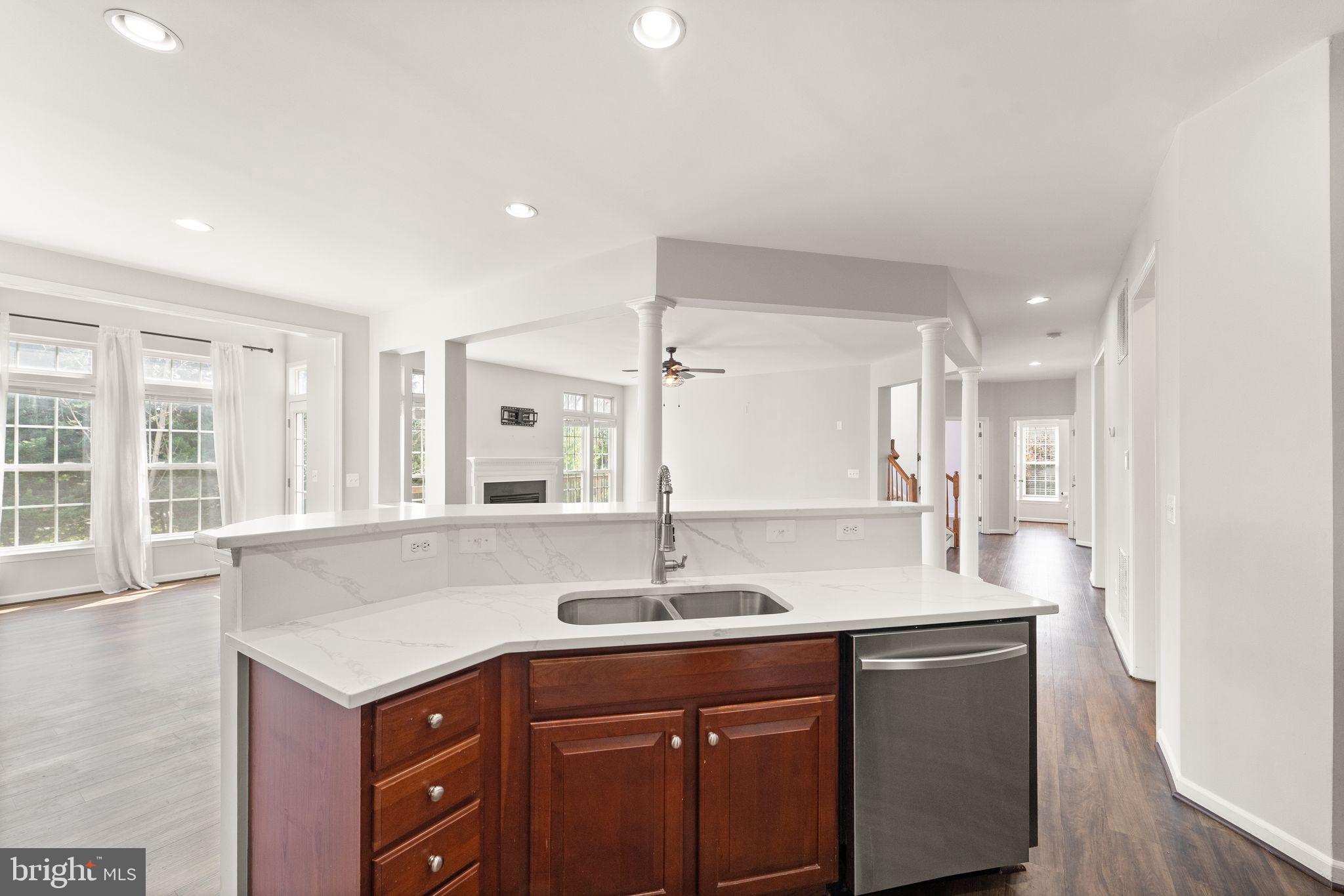 NEW TOWN MEADOWS - Residential