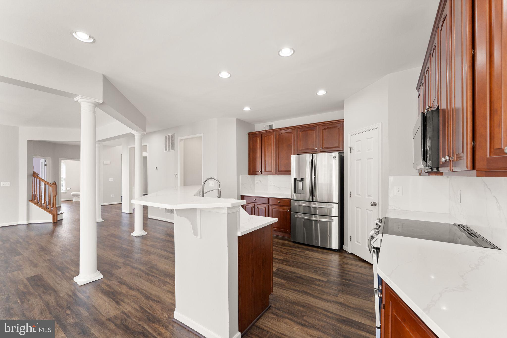 NEW TOWN MEADOWS - Residential
