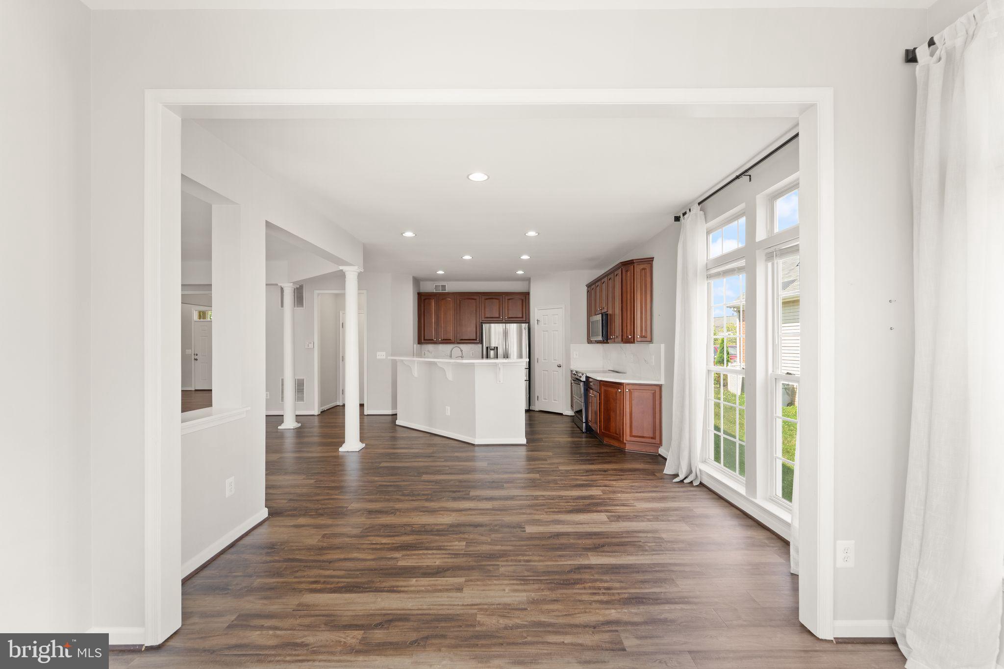 NEW TOWN MEADOWS - Residential