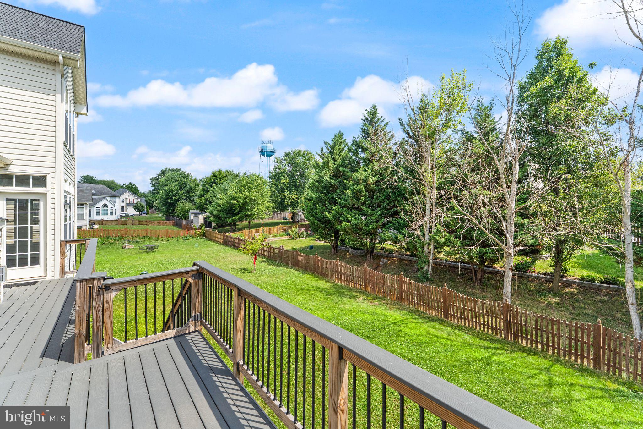 NEW TOWN MEADOWS - Residential