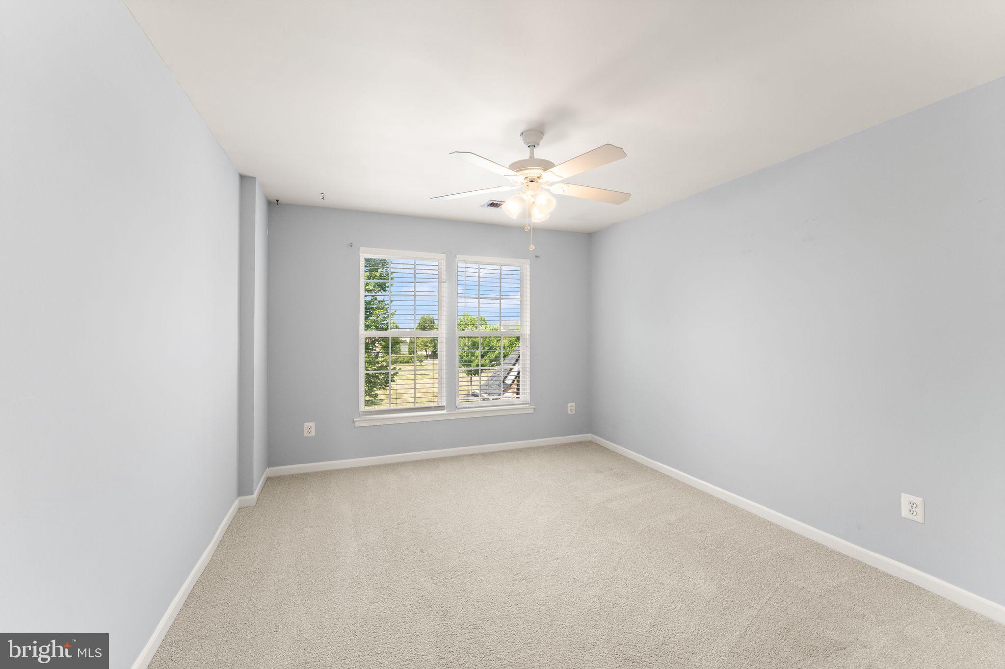 NEW TOWN MEADOWS - Residential