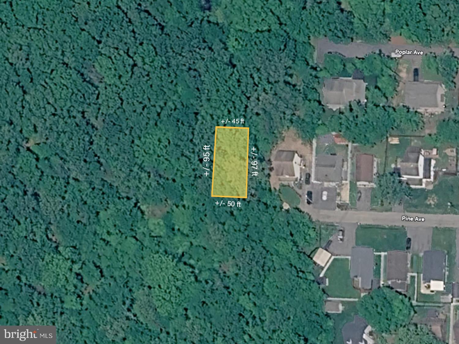 ONLINE AUCTION:  This auction takes place on the Ashland Auction Group Website Bidding Platform. Bidding begins  6/2/2026 @ 10:00 AM. Bidding ends 6/4/2026 @ 12:50 PM. List Price is Suggested Opening Bid. Deposit: $5,000.

This +/- 4,750 ft² parcel of land is located in located in Shady Side, MD within Anne Arundel County. Its location is just a few minutes away to Herring Bay. It also offers easy access to major traffic artery W Shady Side Rd and is believed to be vacant.