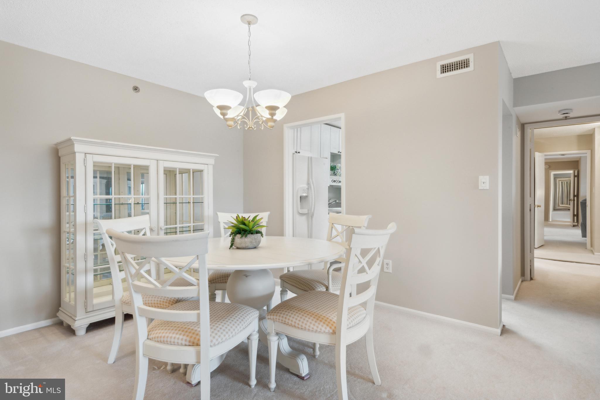 FAIRWAYS SOUTH - Residential