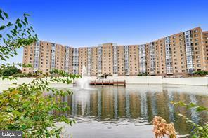 FAIRWAYS SOUTH - Residential