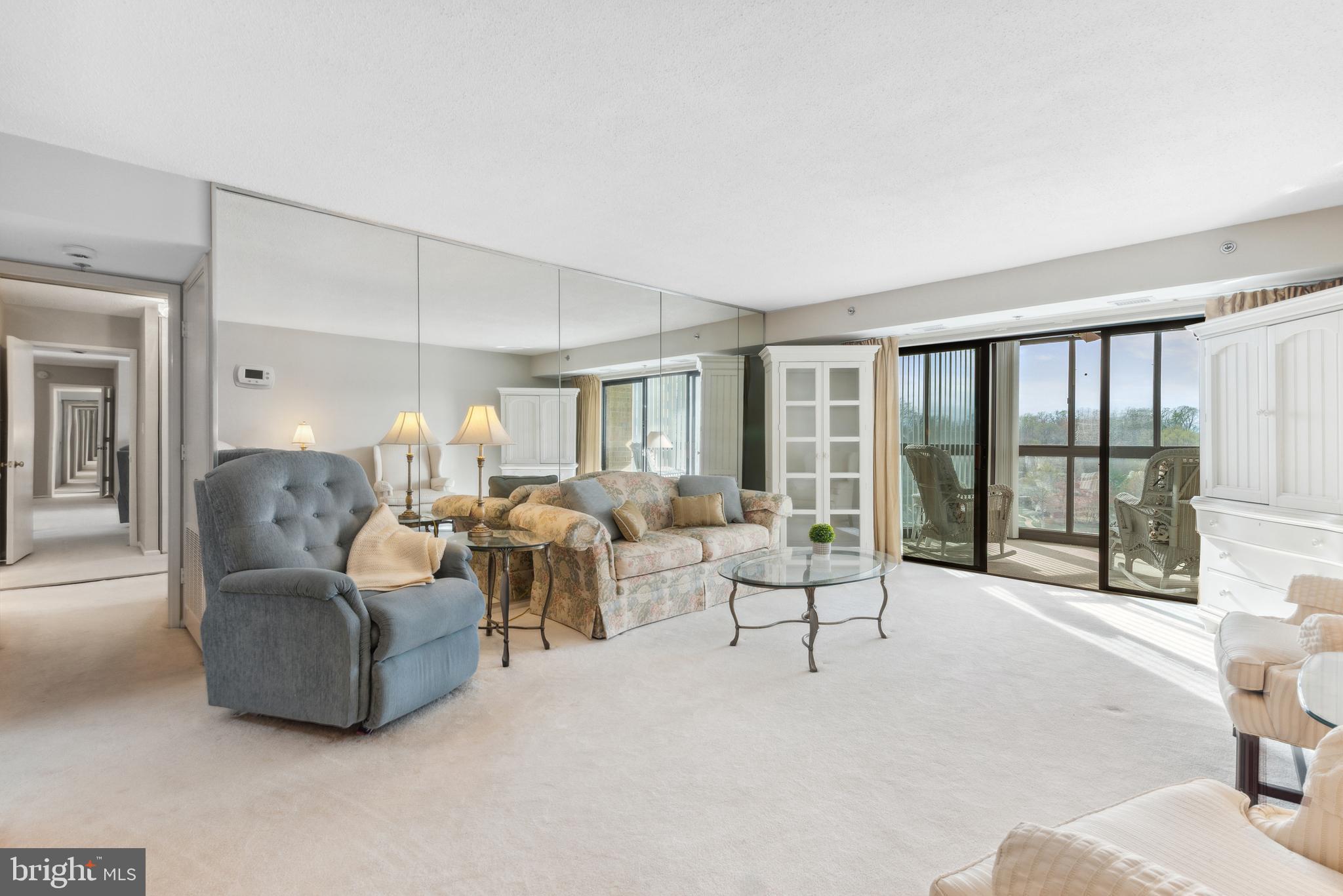 FAIRWAYS SOUTH - Residential