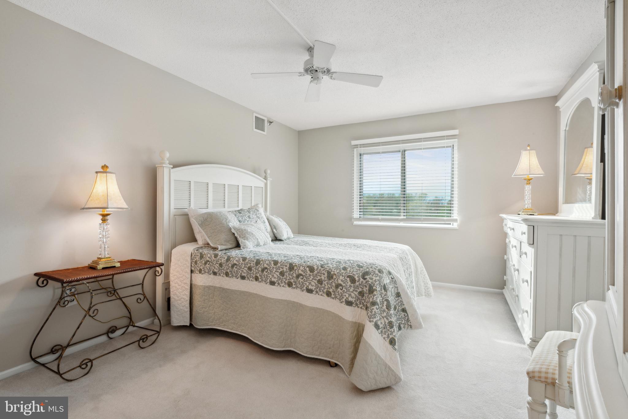 FAIRWAYS SOUTH - Residential