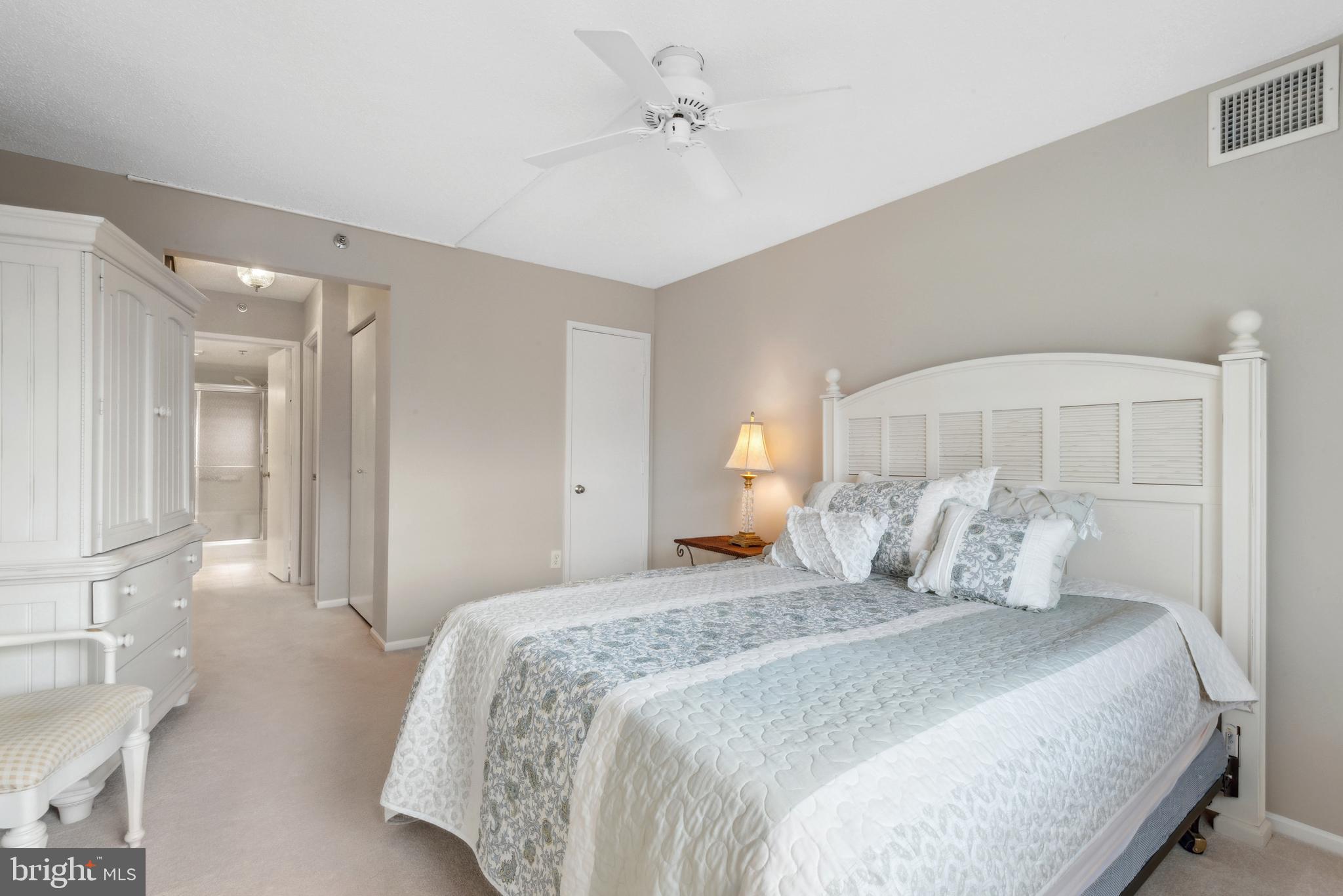 FAIRWAYS SOUTH - Residential