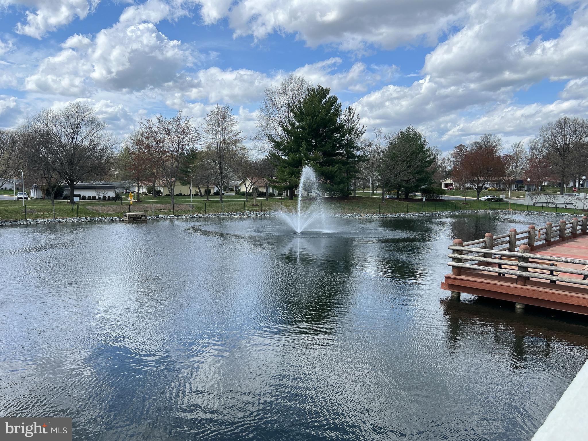 FAIRWAYS SOUTH - Residential